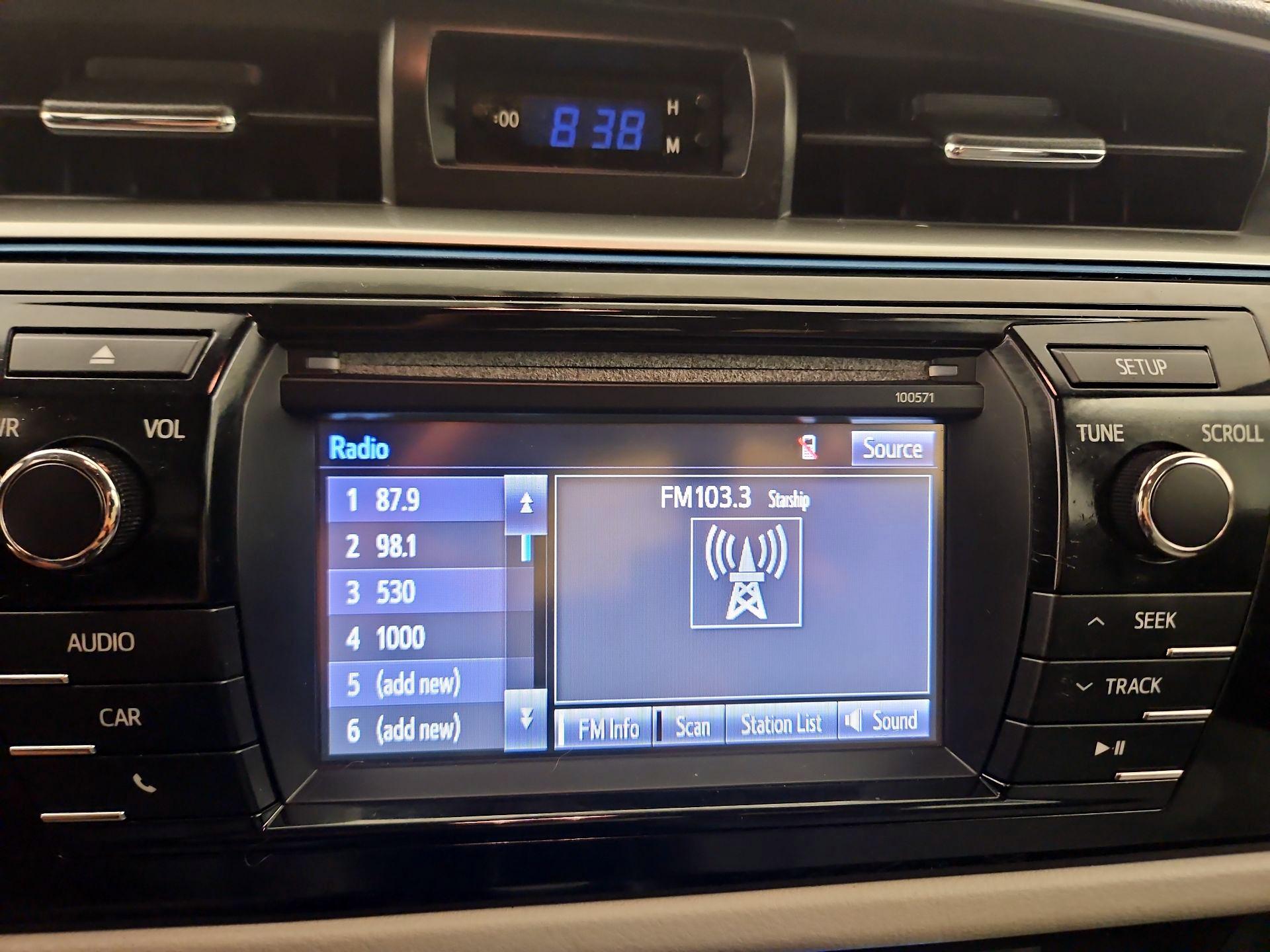 Thumbnail: 2016 Toyota Corolla - 15
