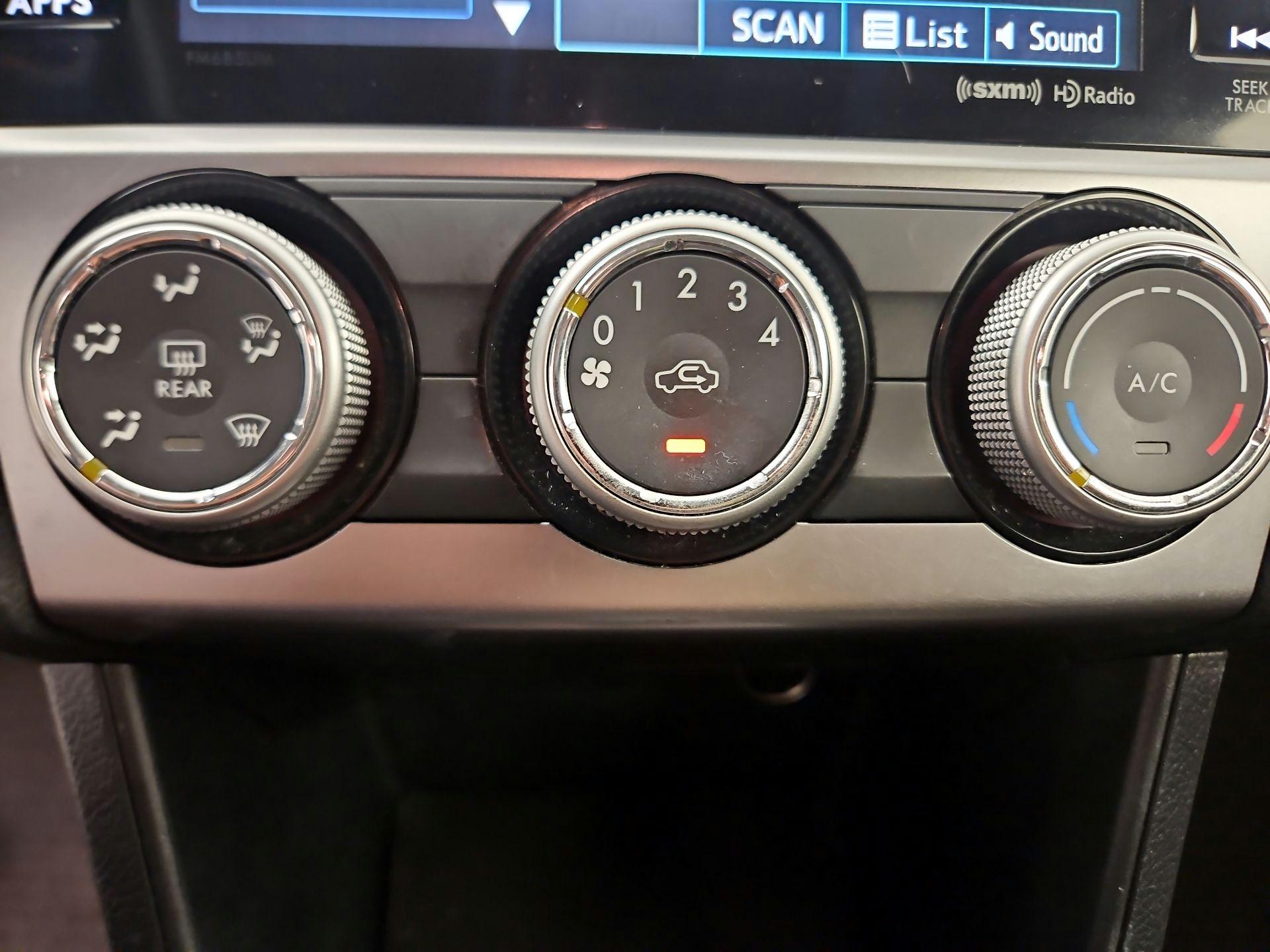 Thumbnail: 2017 Subaru Crosstrek - 15