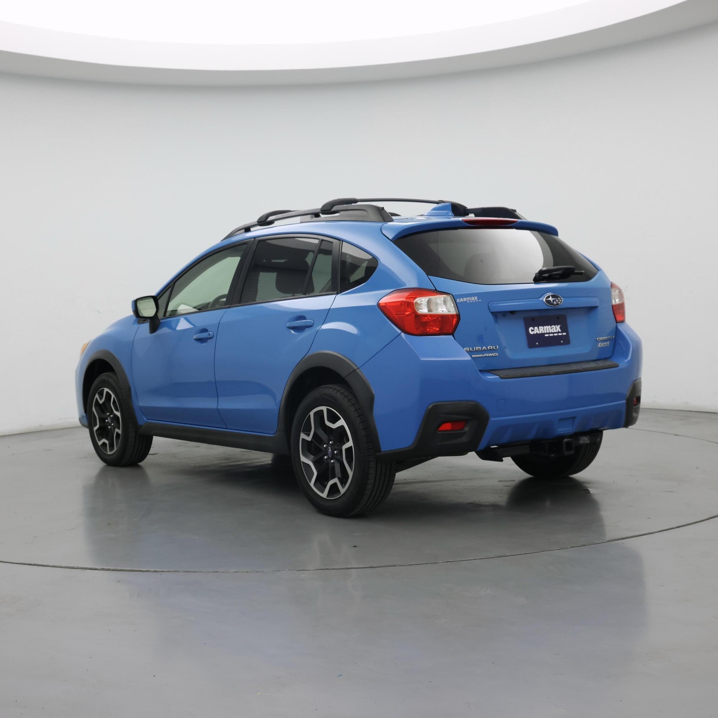 Thumbnail: 2017 Subaru Crosstrek - 2