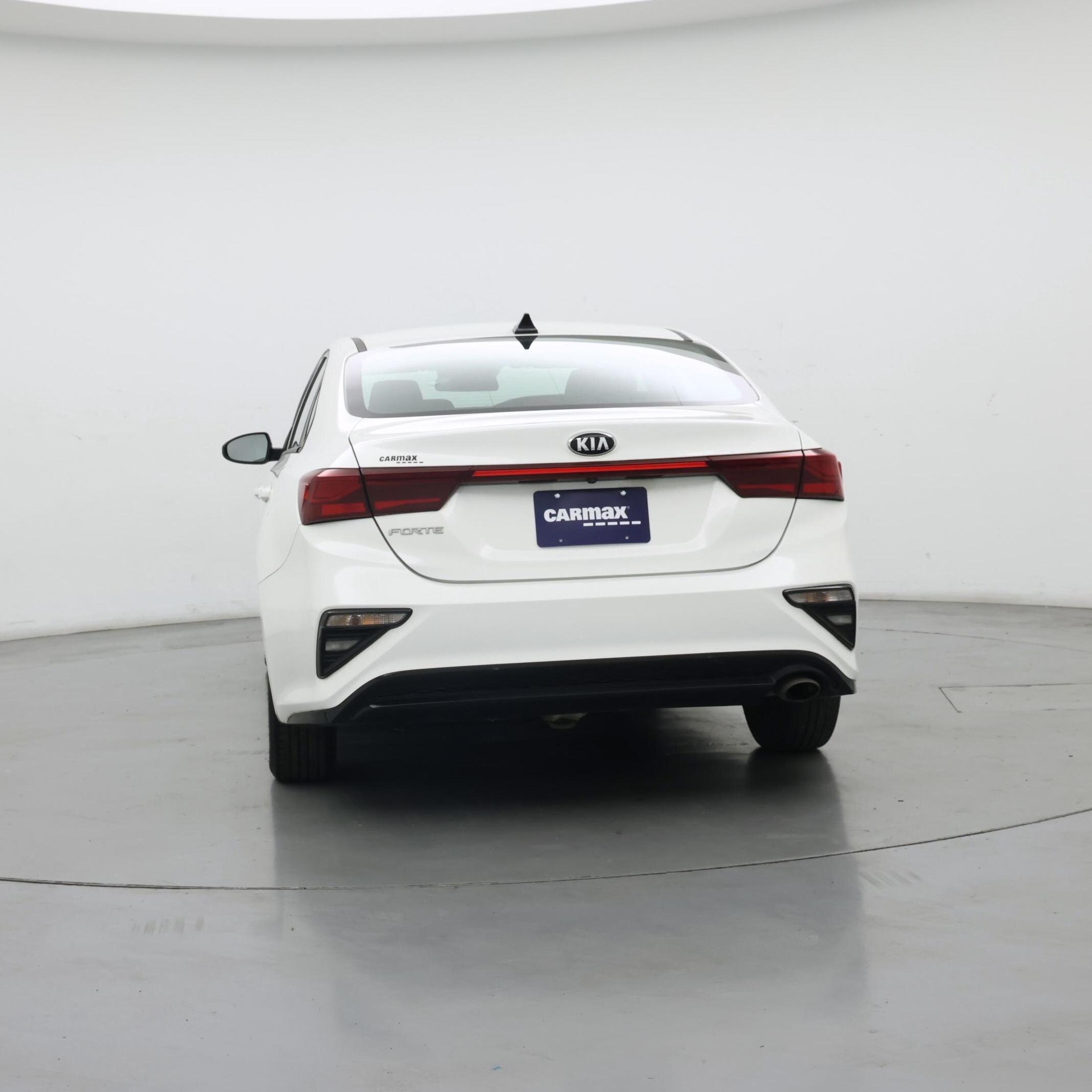 Thumbnail: 2020 Kia Forte - 6