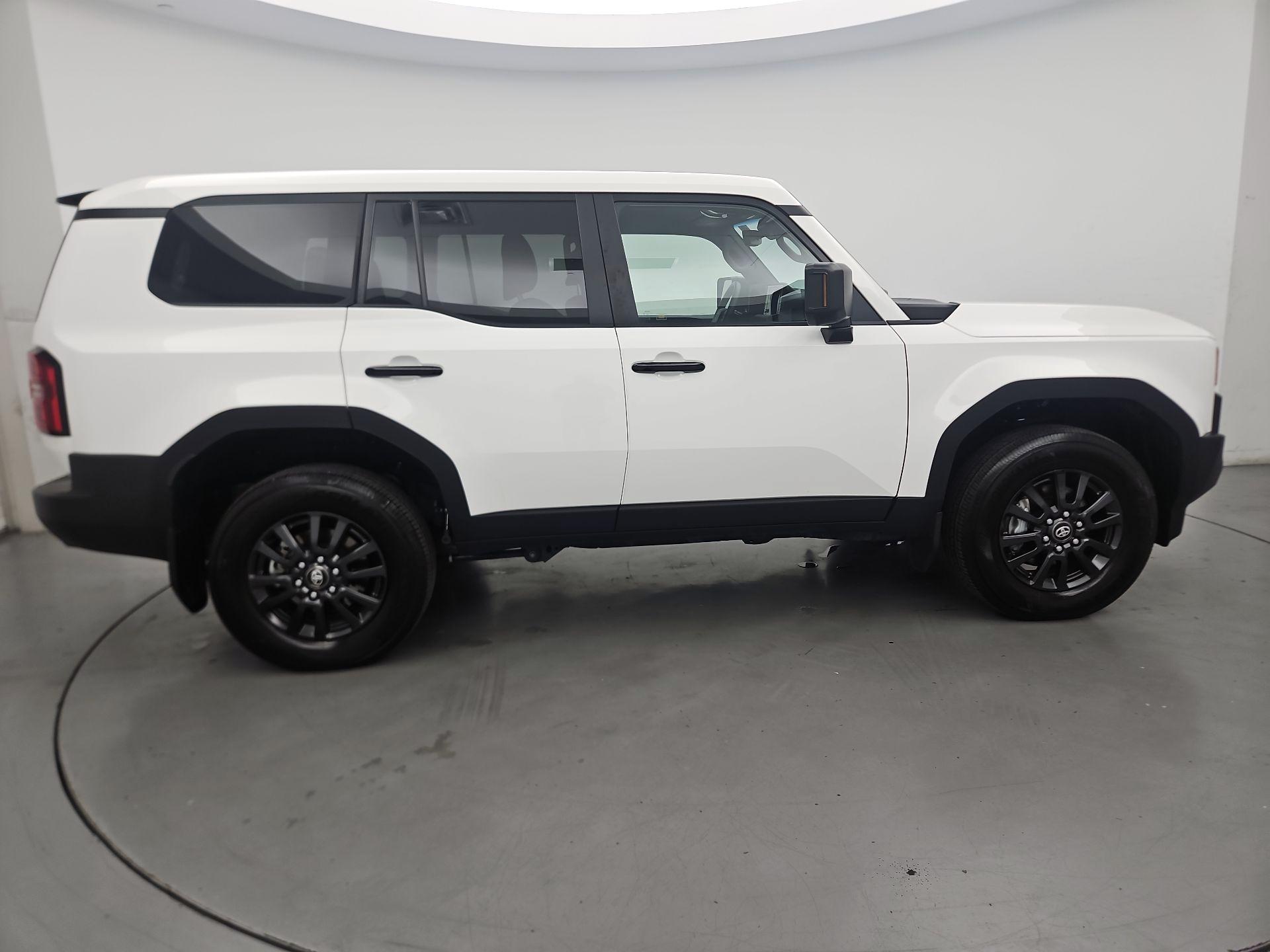 Thumbnail: 2025 Toyota Land Cruiser - 4