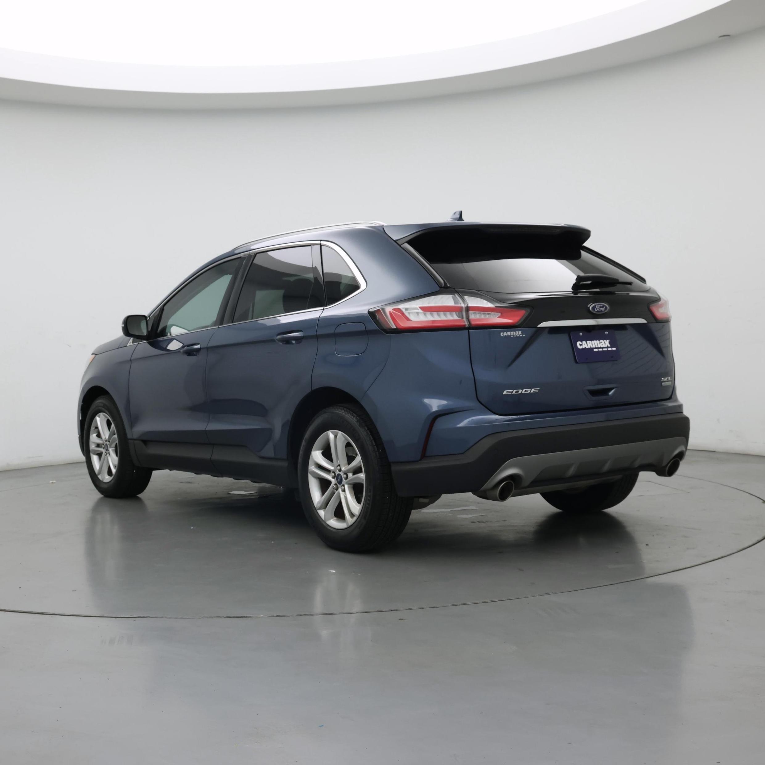 Thumbnail: 2019 Ford Edge - 2