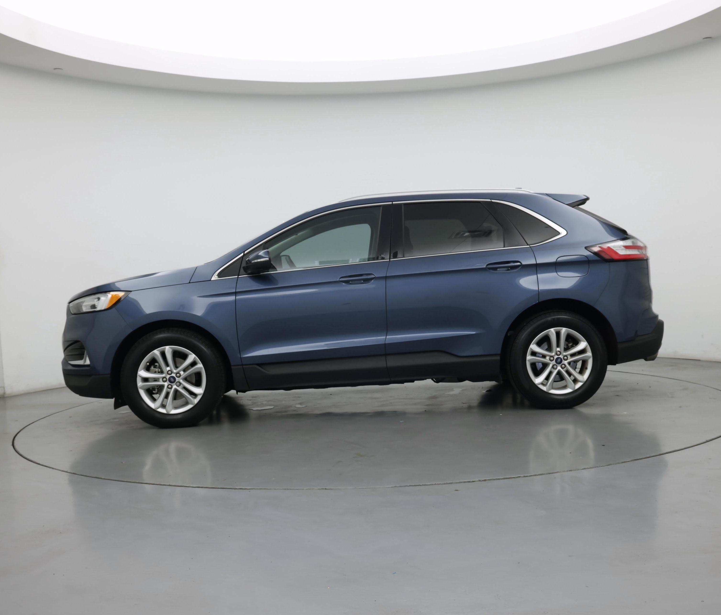 Thumbnail: 2019 Ford Edge - 3