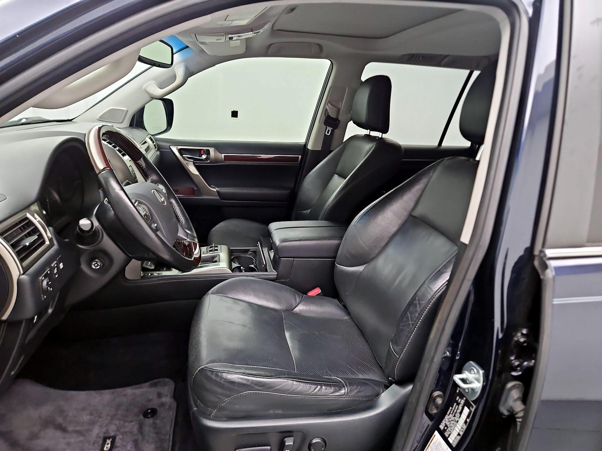 Thumbnail: 2019 Lexus GX - 11