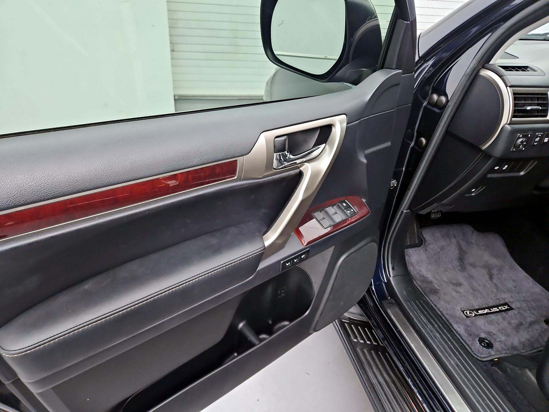 Thumbnail: 2019 Lexus GX - 12
