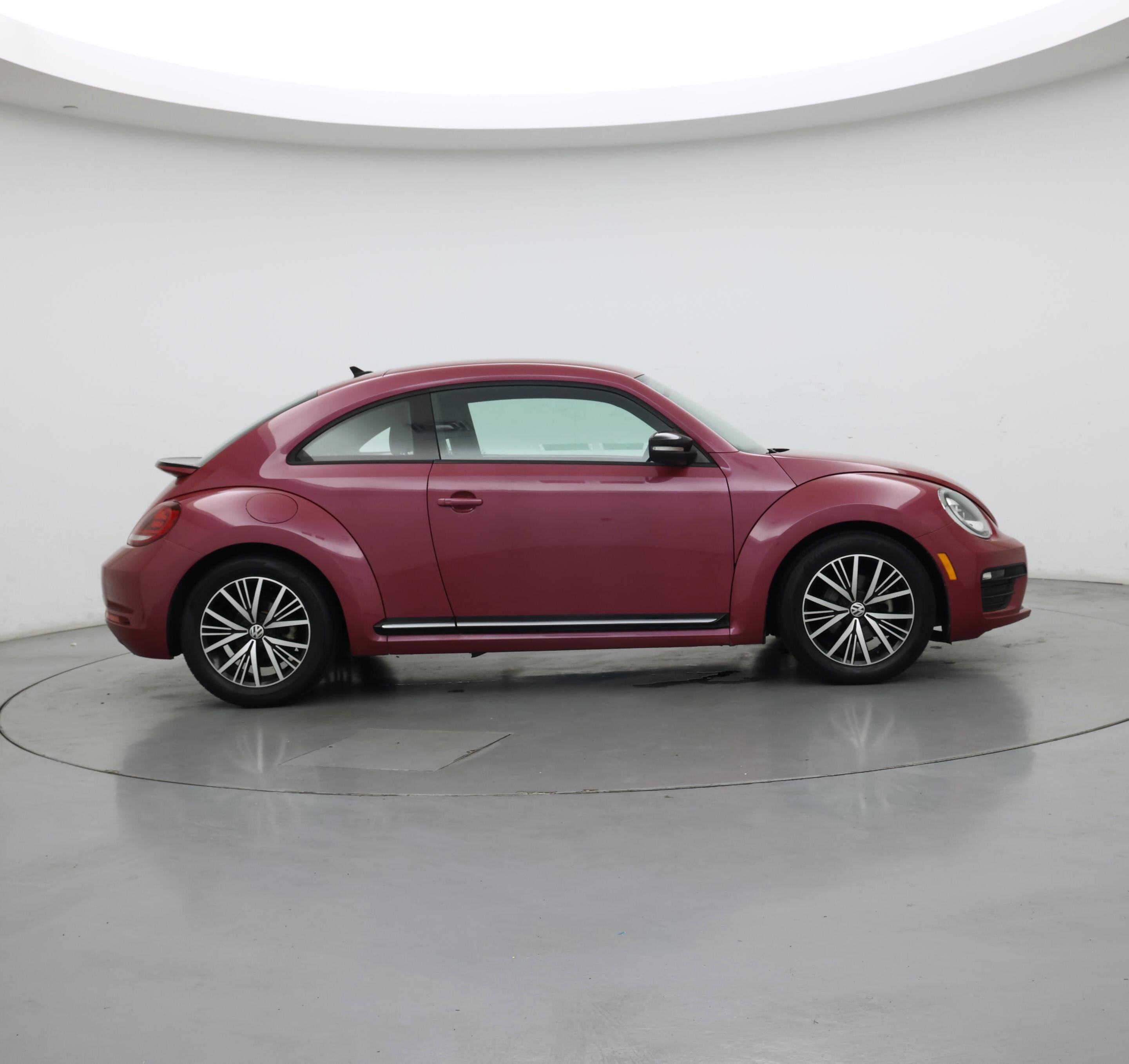 Thumbnail: 2017 Volkswagen Beetle - 7