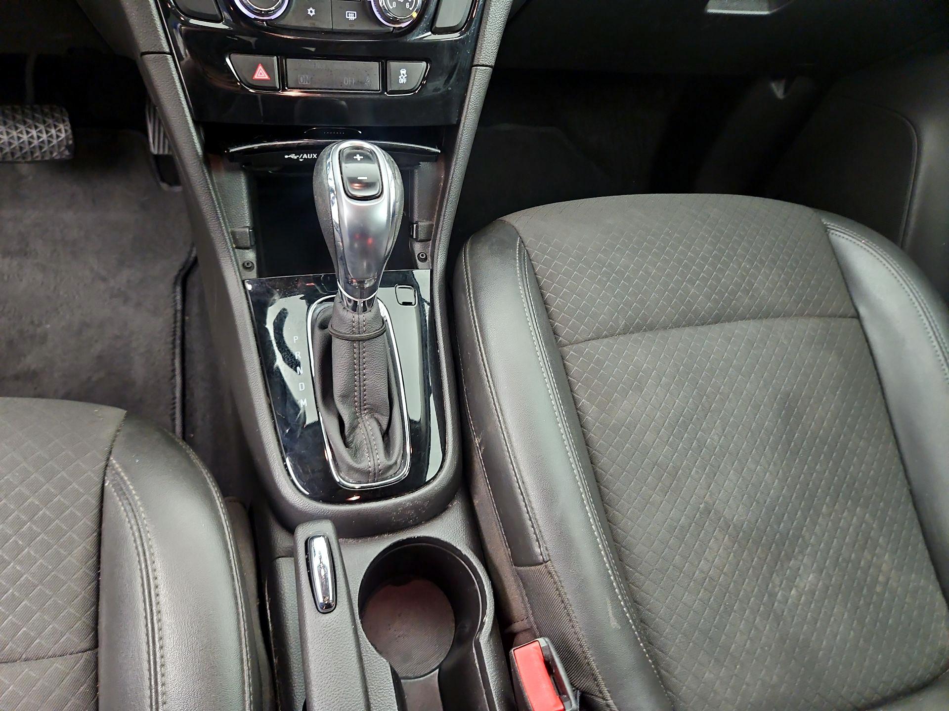 Thumbnail: 2018 Buick Encore - 15
