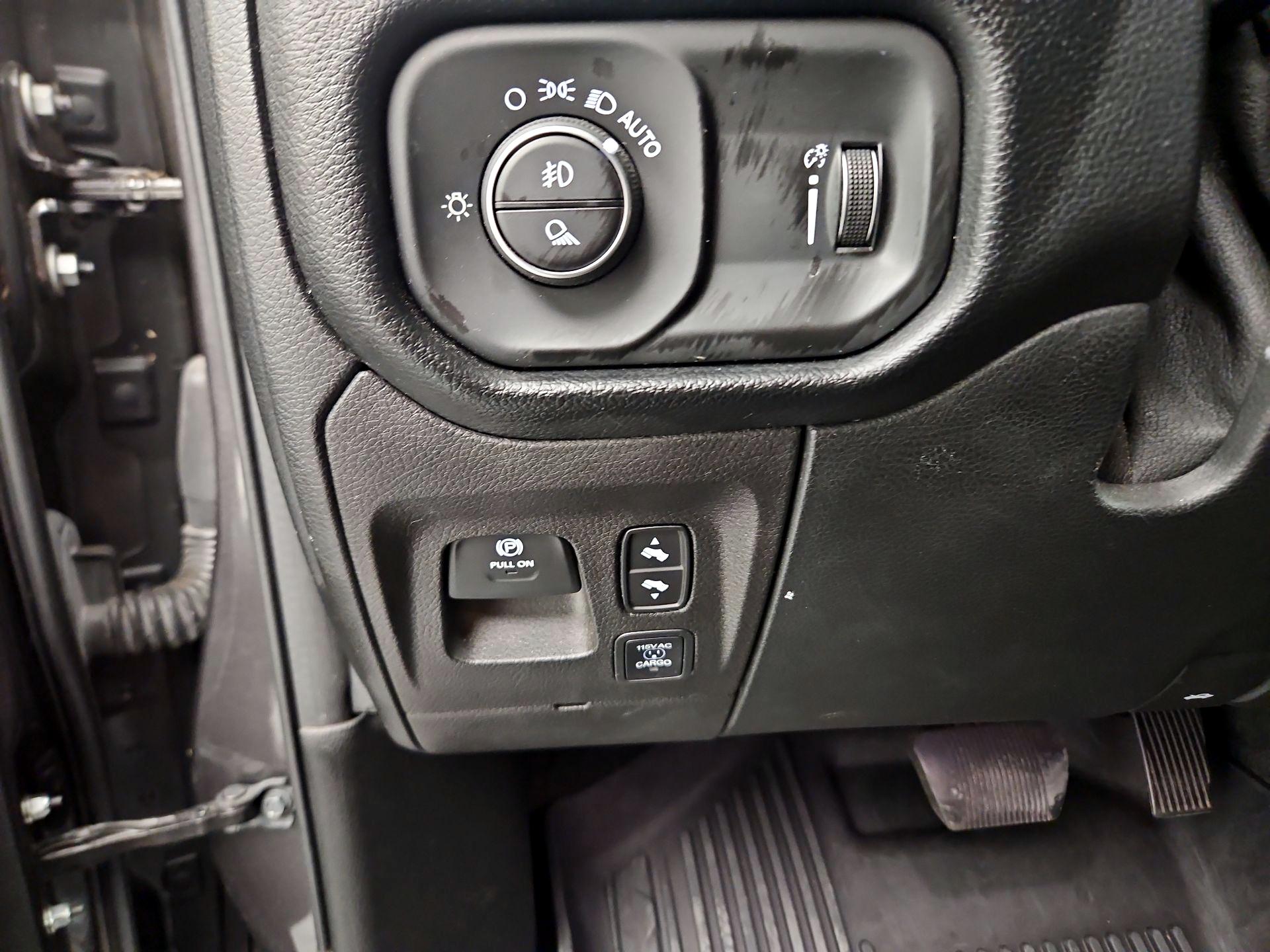 Thumbnail: 2021 RAM 1500 - 13
