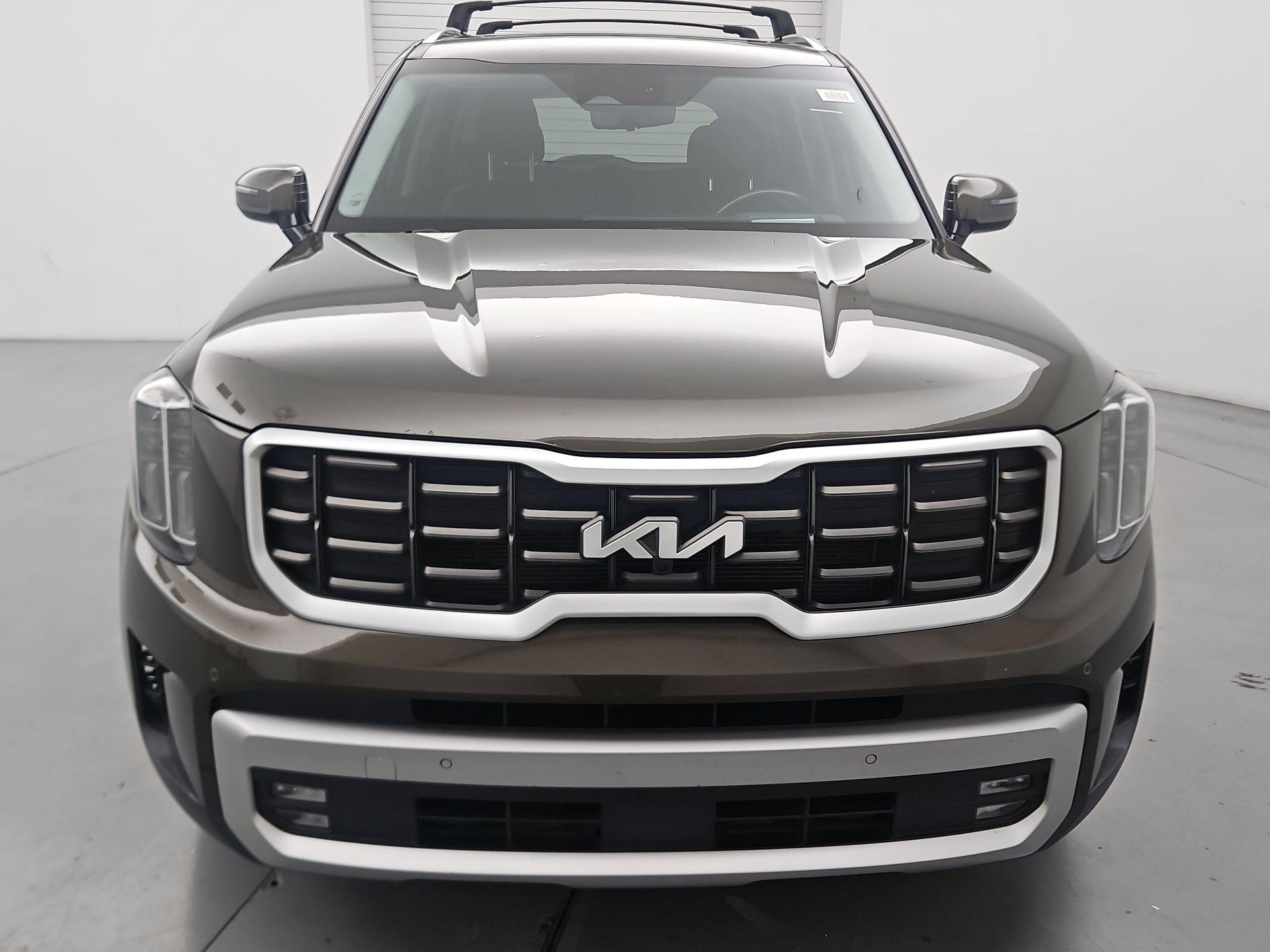 Thumbnail: 2023 Kia Telluride - 2