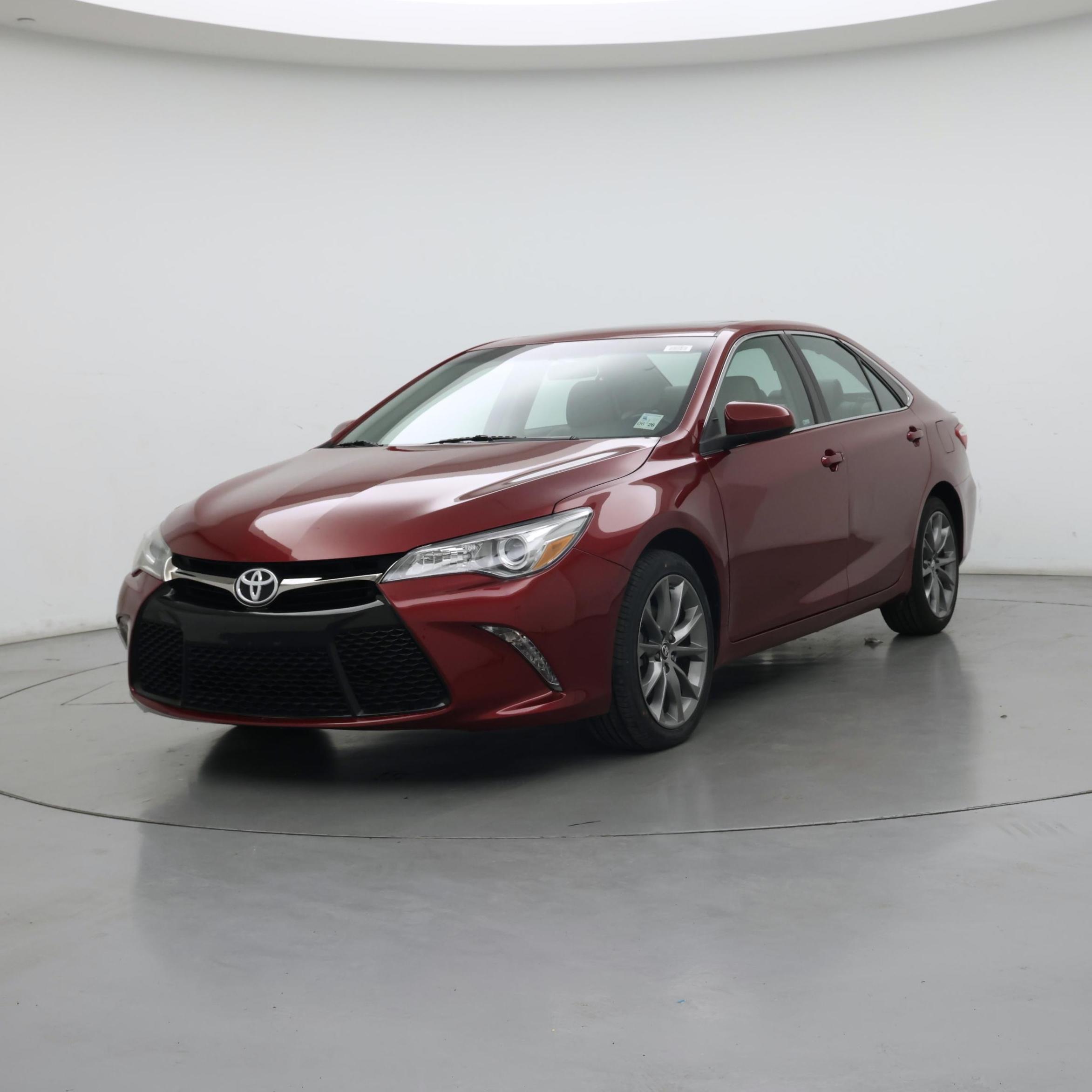 Thumbnail: 2015 Toyota Camry - 4