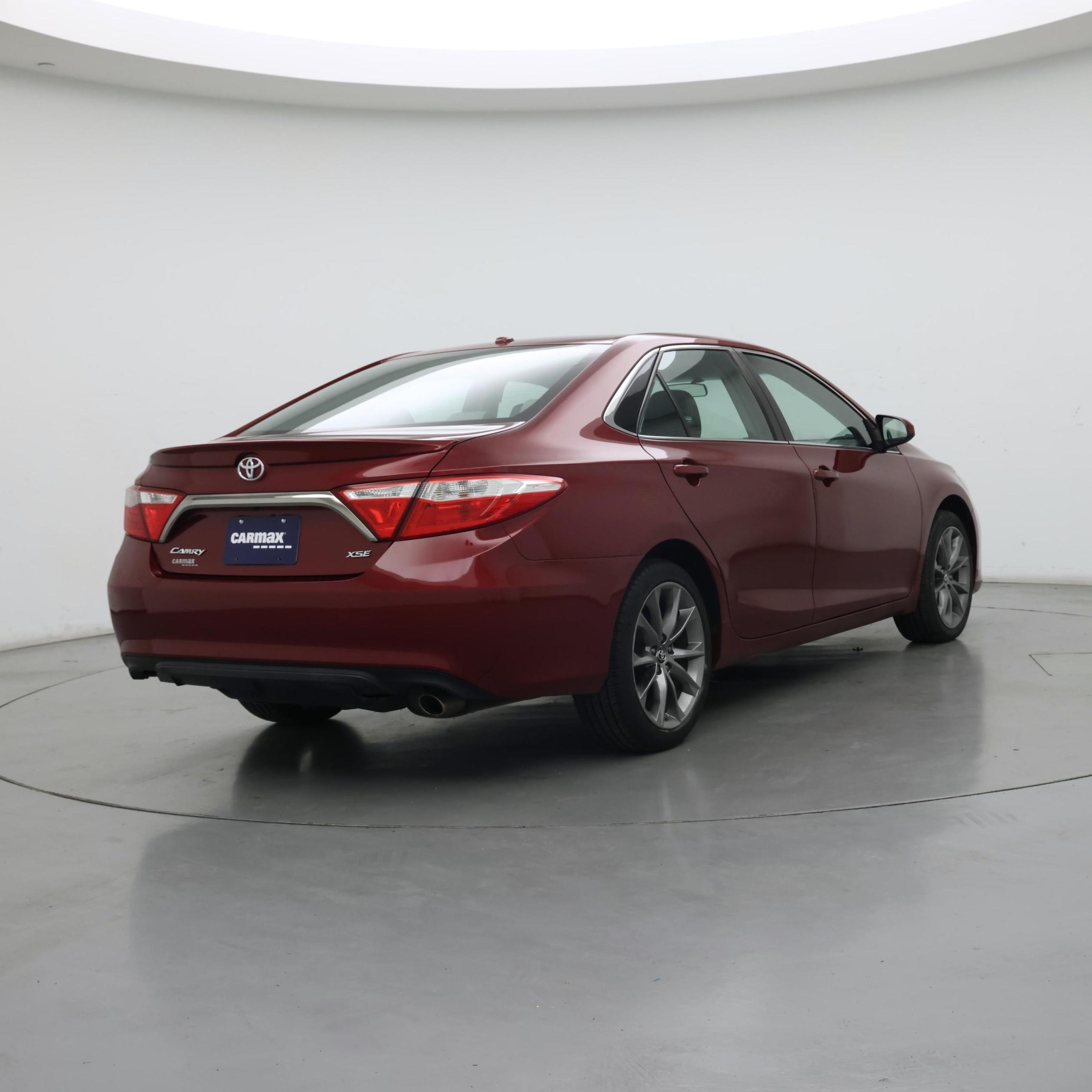 Thumbnail: 2015 Toyota Camry - 8