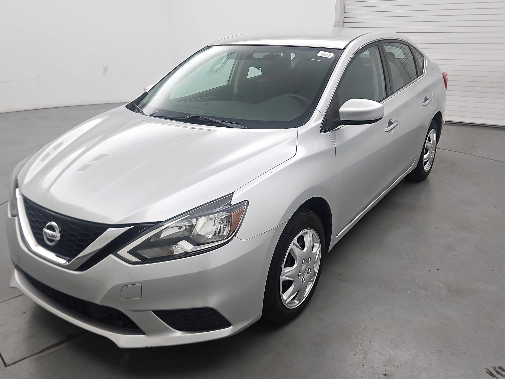 Thumbnail: 2018 Nissan Sentra - 3