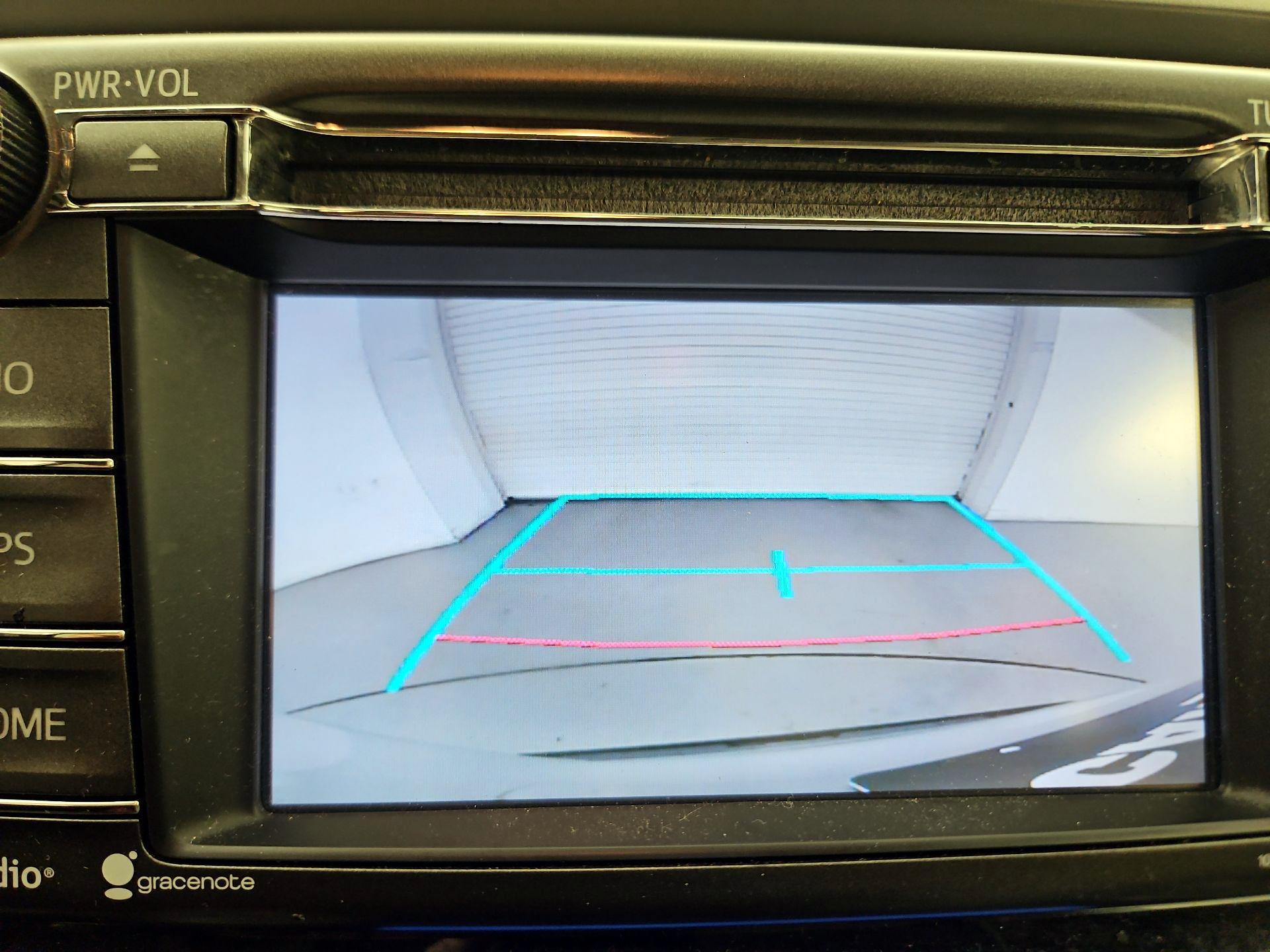 Thumbnail: 2015 Toyota RAV4 - 12
