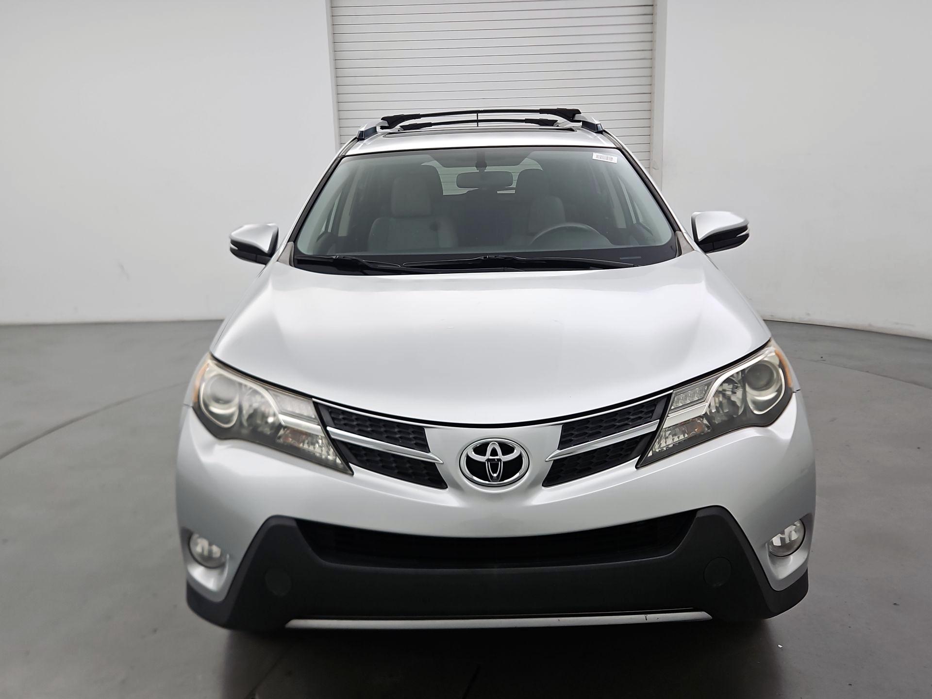 Thumbnail: 2015 Toyota RAV4 - 2