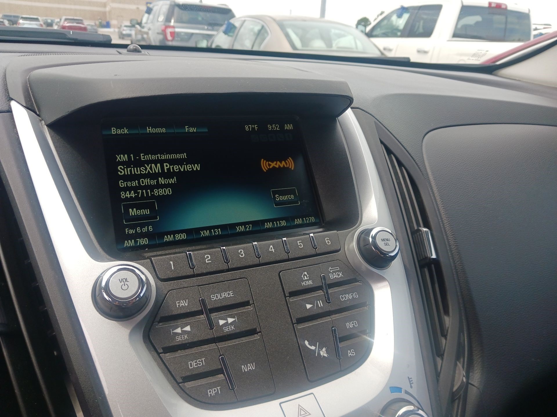 Thumbnail: 2016 Chevrolet Equinox - 11