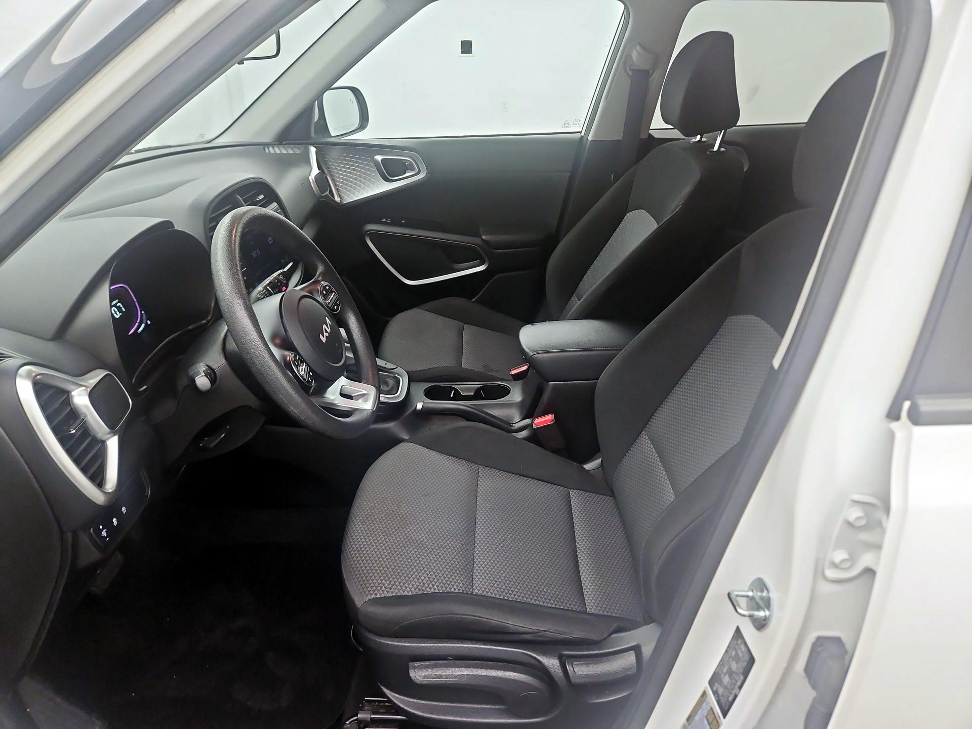Thumbnail: 2023 Kia Soul - 11