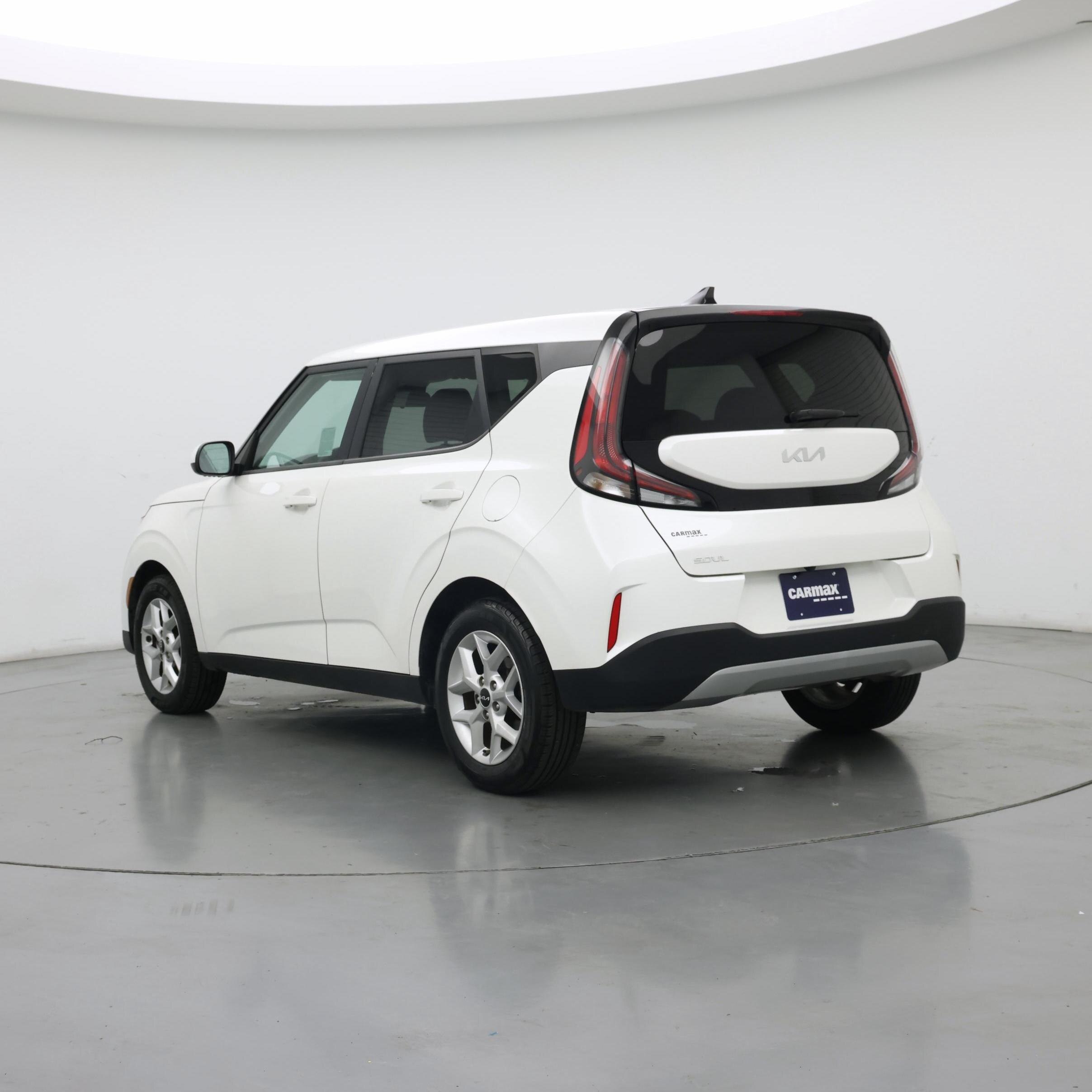 Thumbnail: 2023 Kia Soul - 2