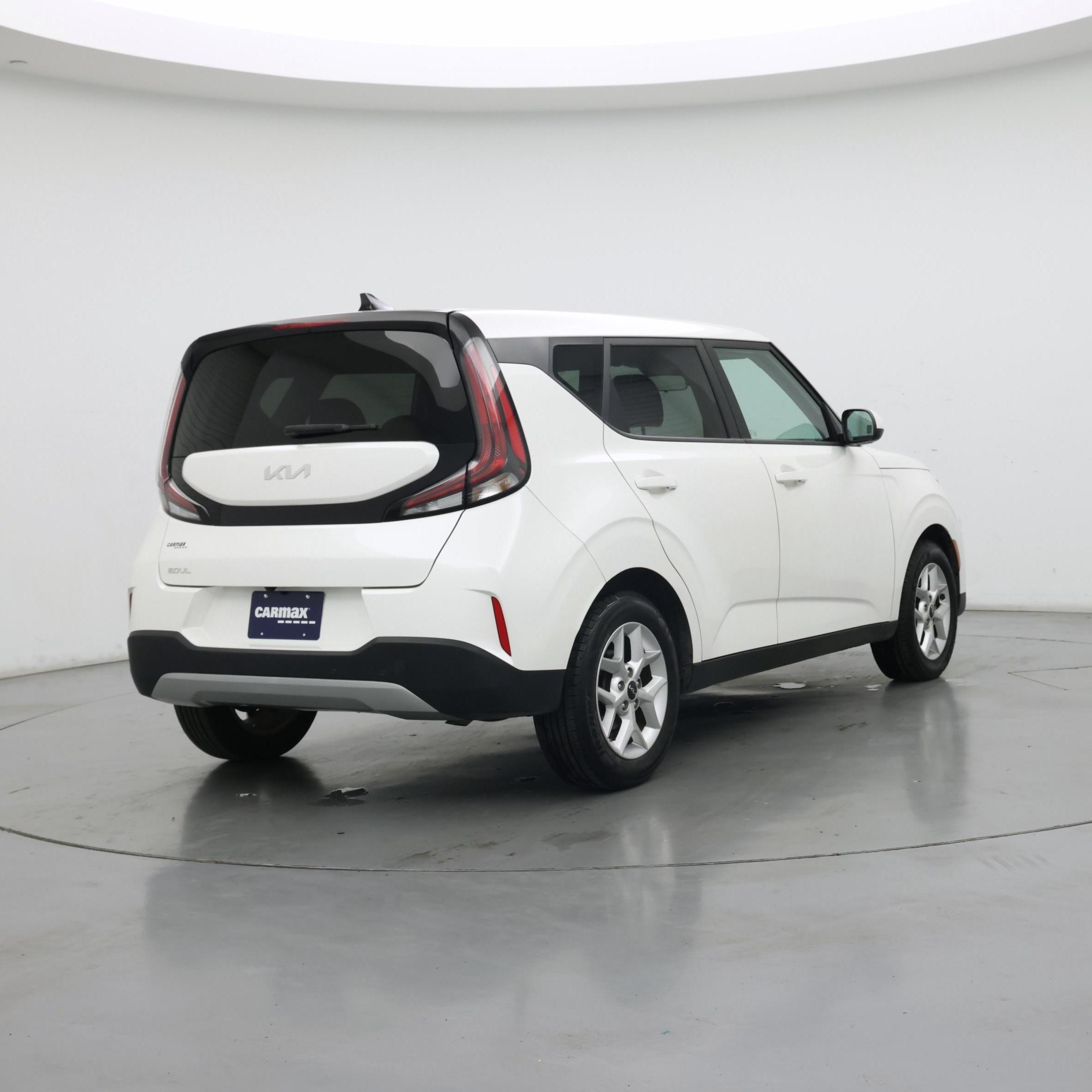 Thumbnail: 2023 Kia Soul - 8