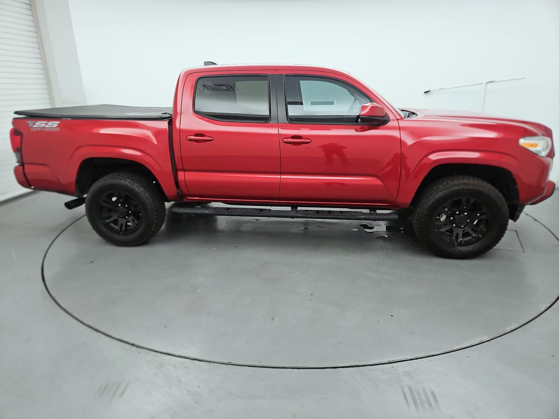 Thumbnail: 2021 Toyota Tacoma - 4