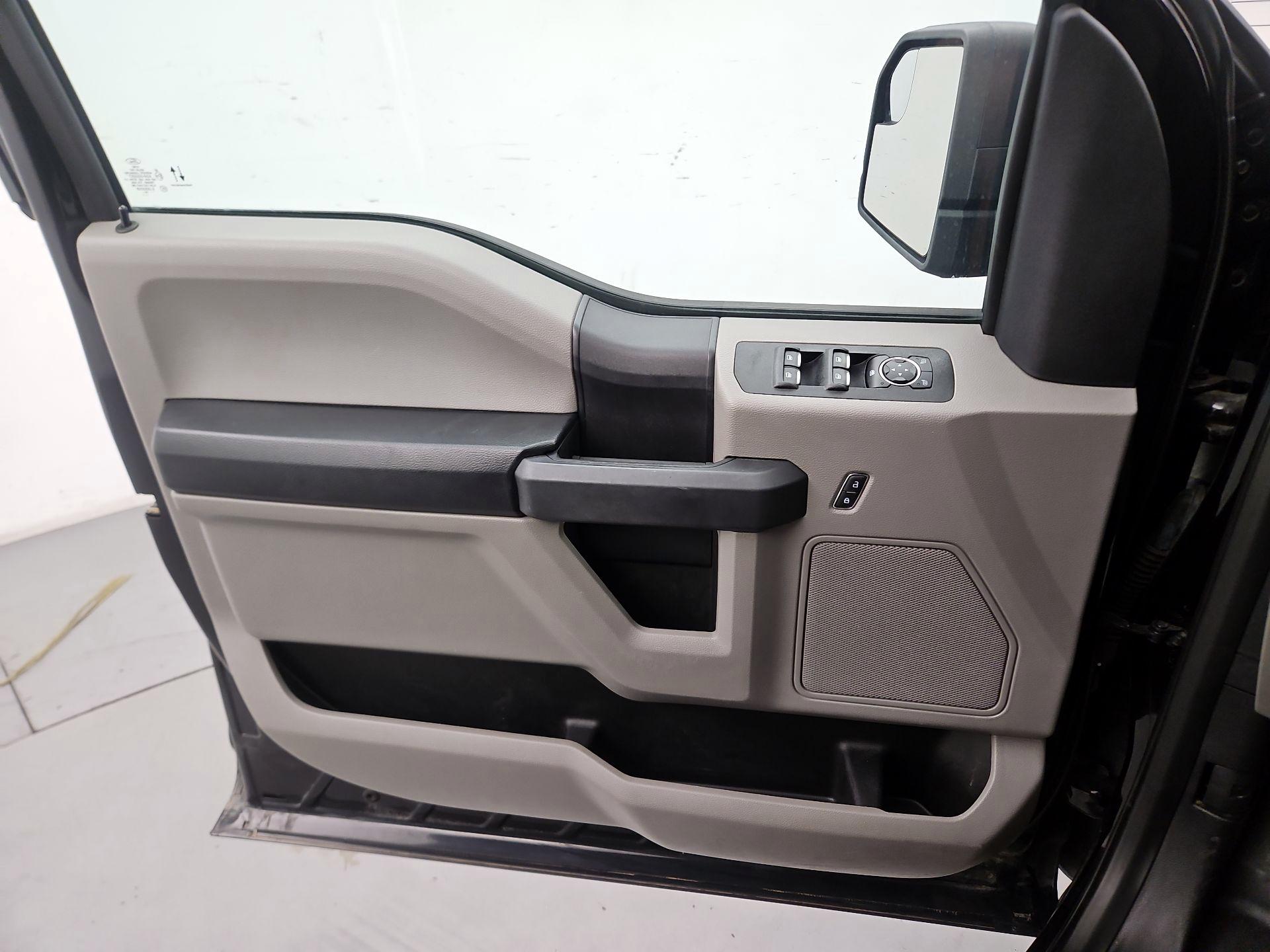 Thumbnail: 2020 Ford F-150 - 10