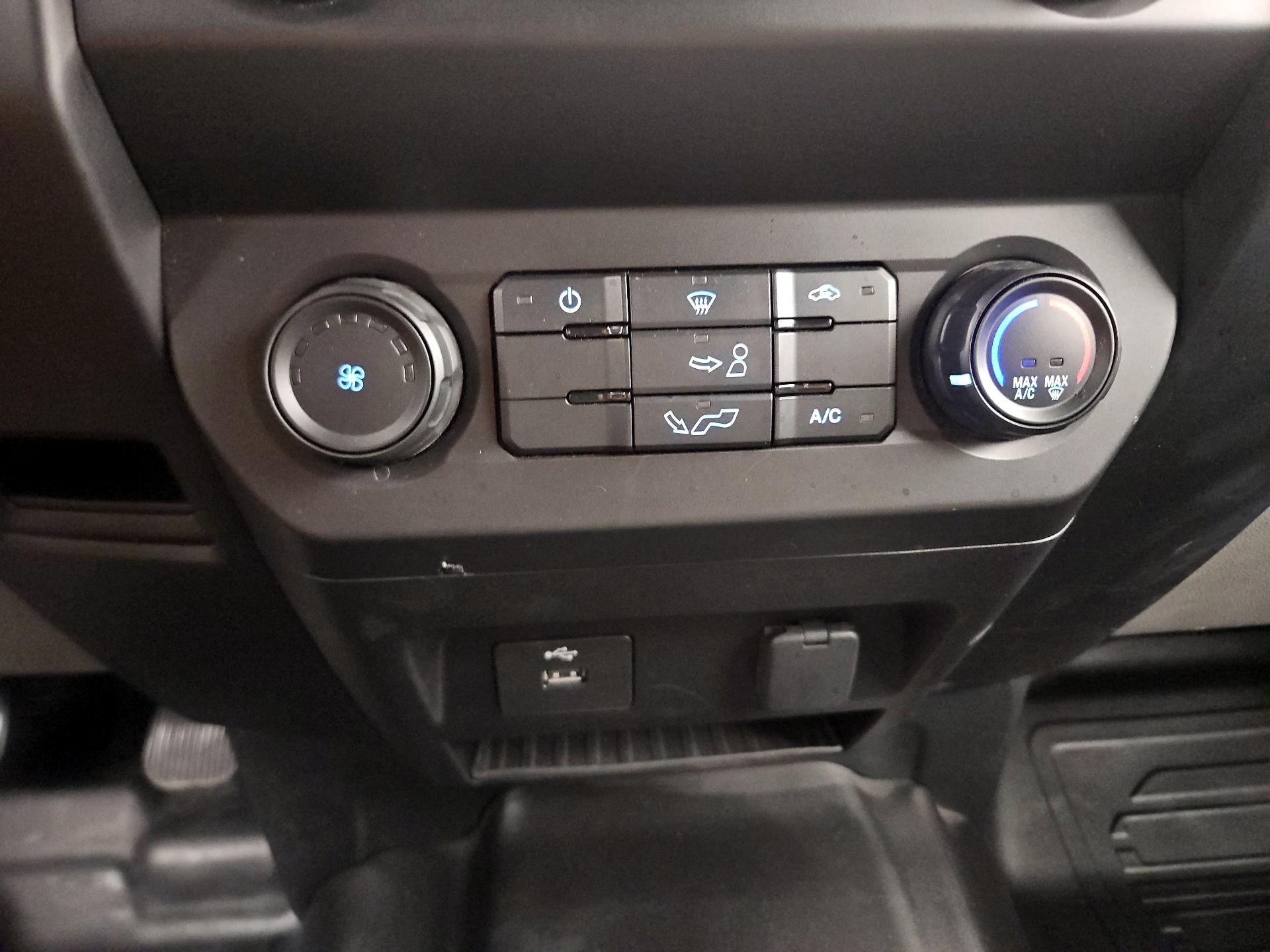 Thumbnail: 2020 Ford F-150 - 14
