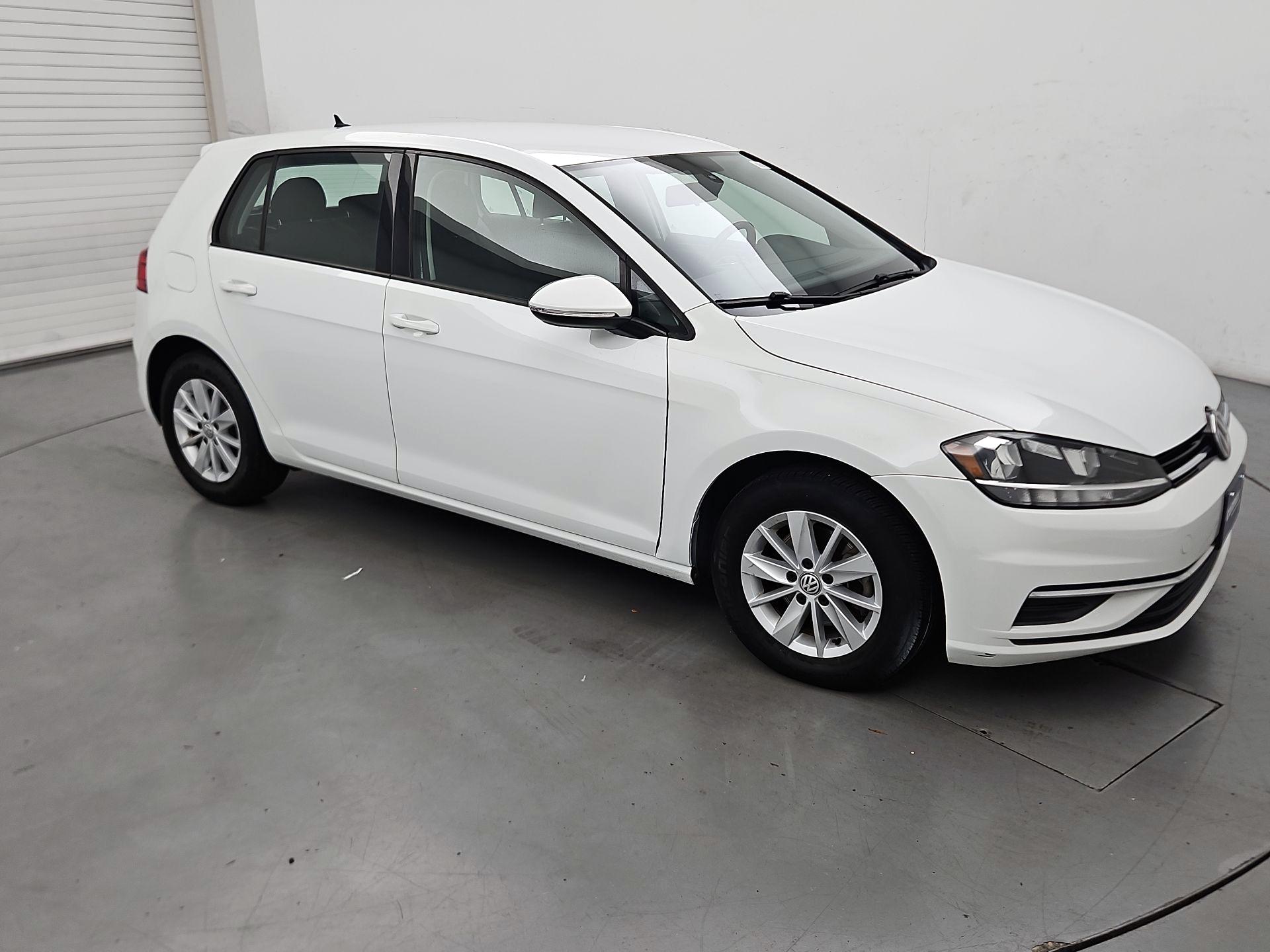 Thumbnail: 2019 Volkswagen Golf - 1