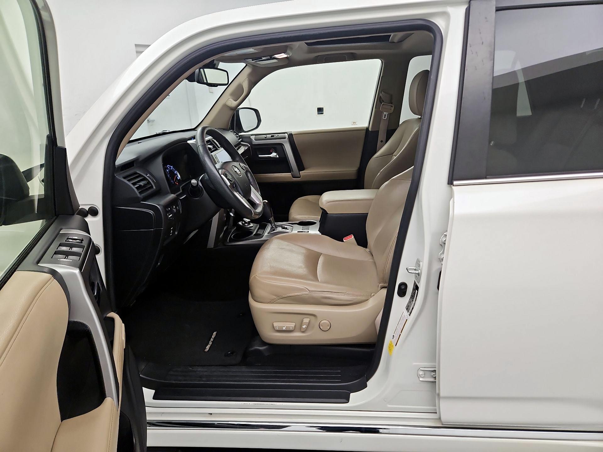 Thumbnail: 2020 Toyota 4Runner - 9