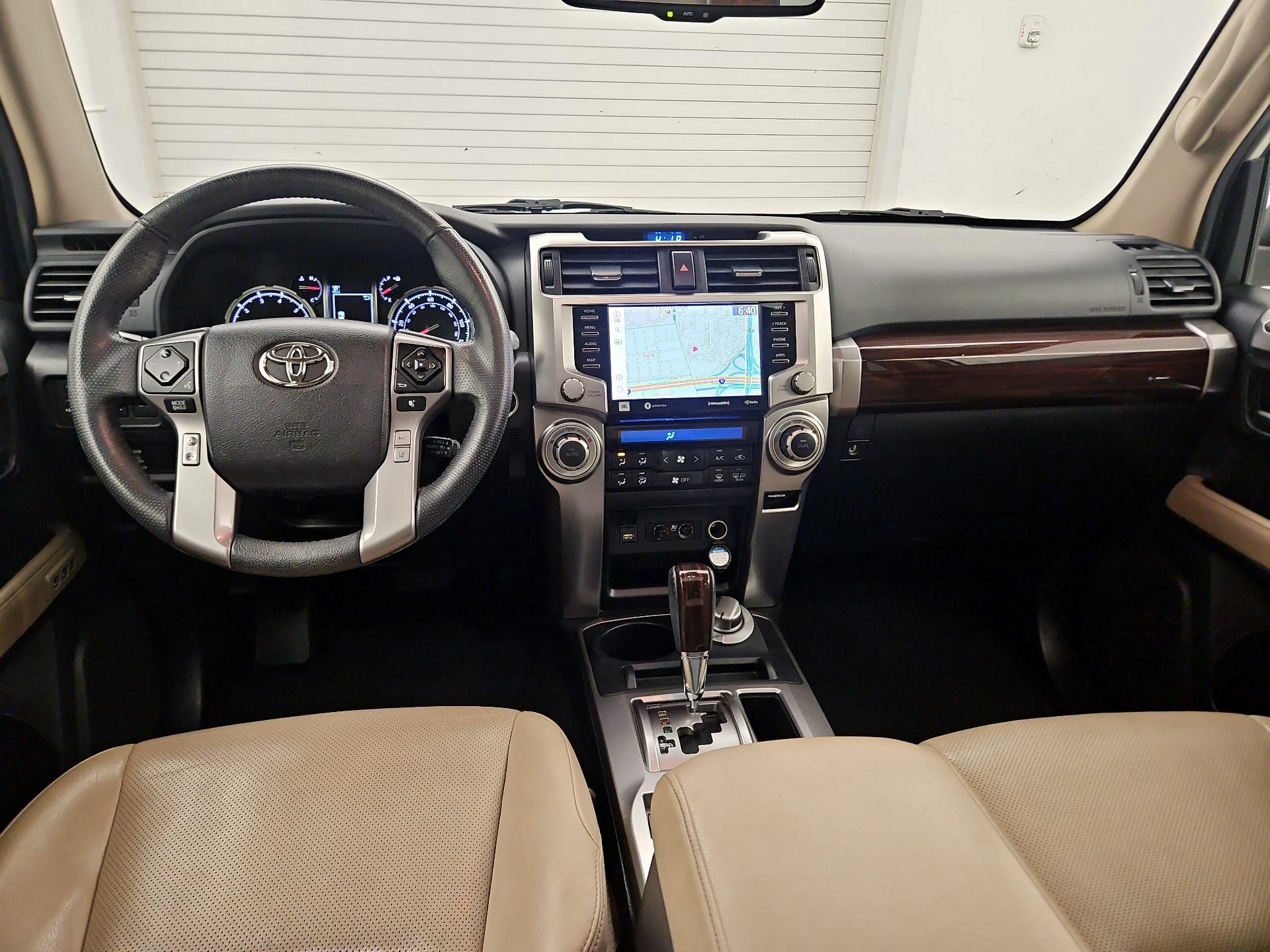 Thumbnail: 2020 Toyota 4Runner - 8