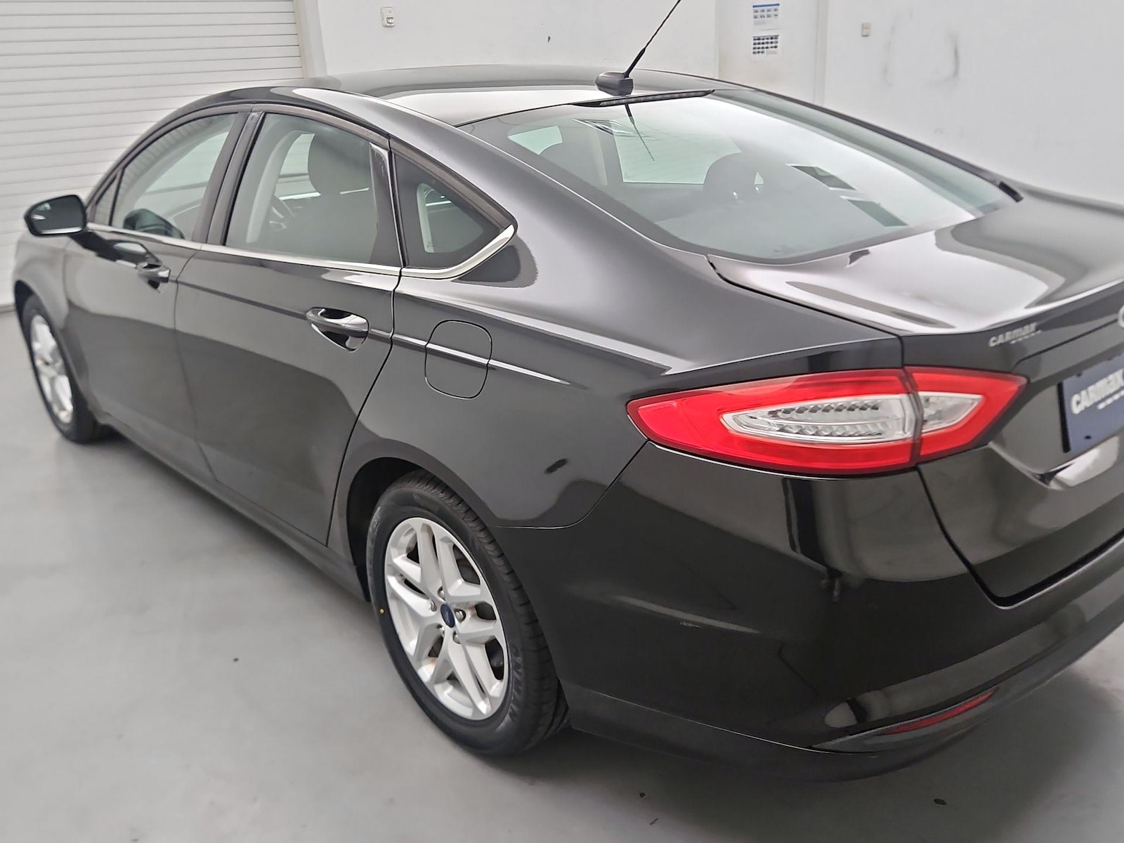 2015 Ford Fusion SE - Photo 7