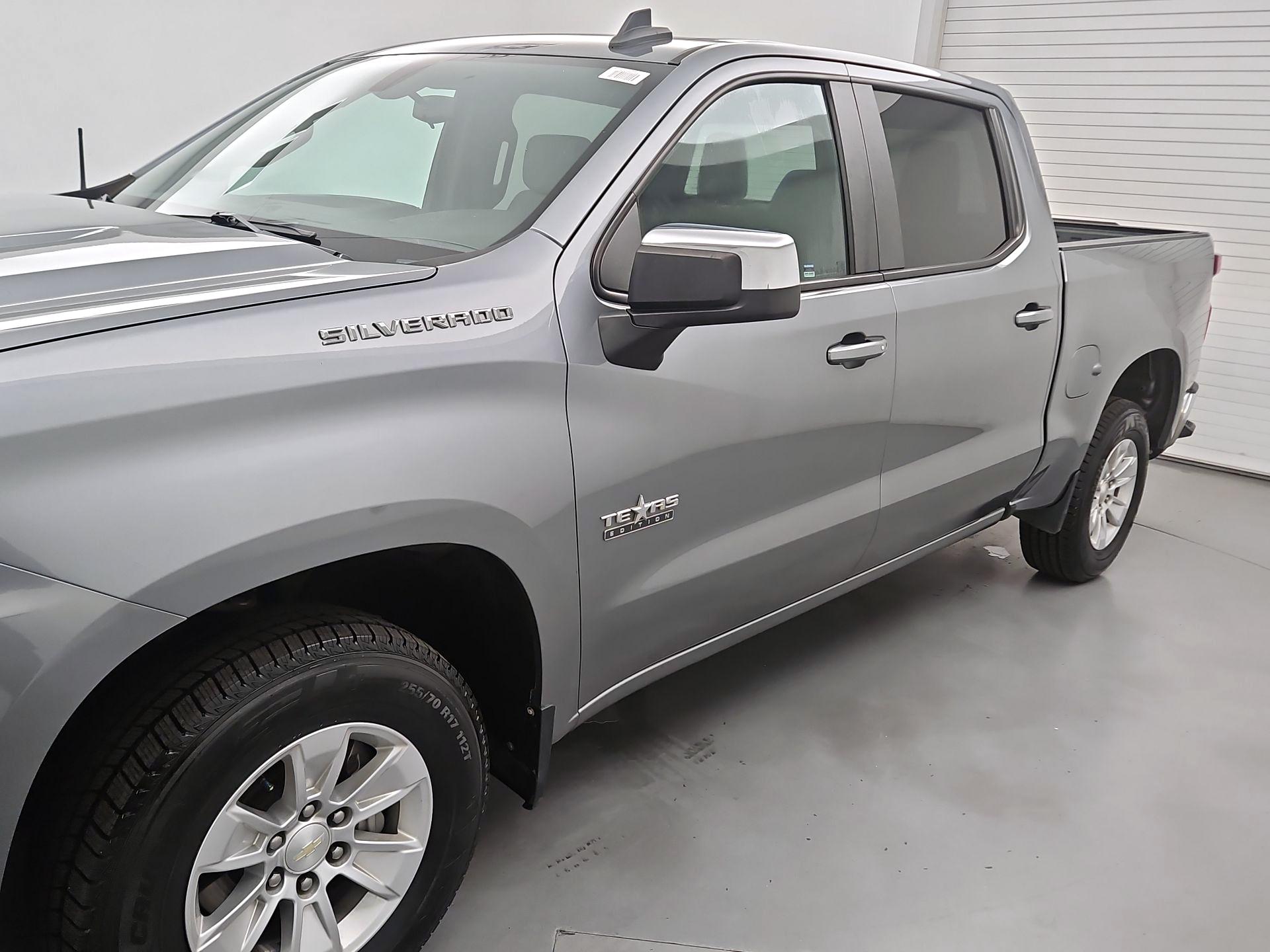 Thumbnail: 2021 Chevrolet Silverado 1500 - 3