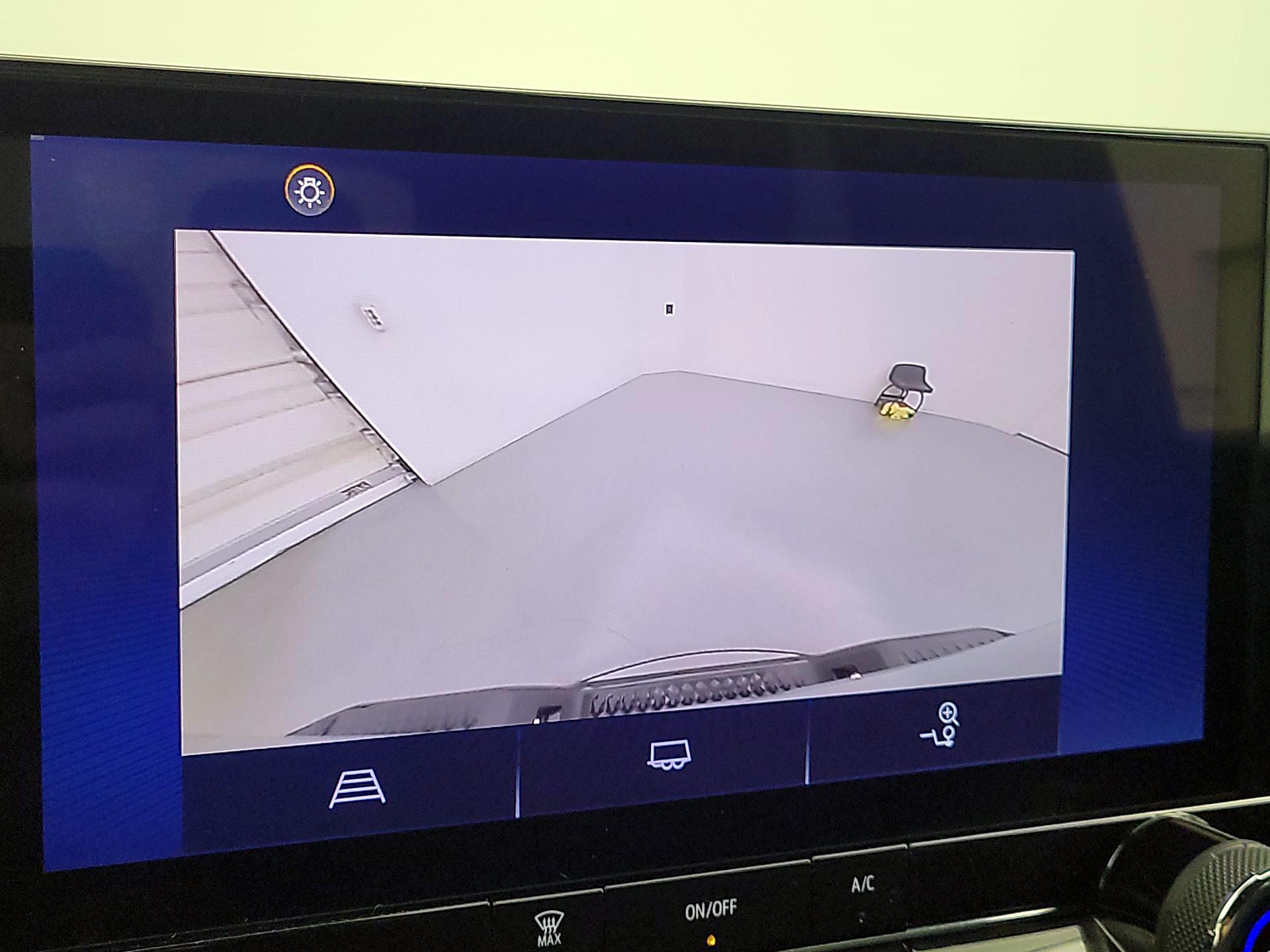 Thumbnail: 2023 Chevrolet Colorado - 14