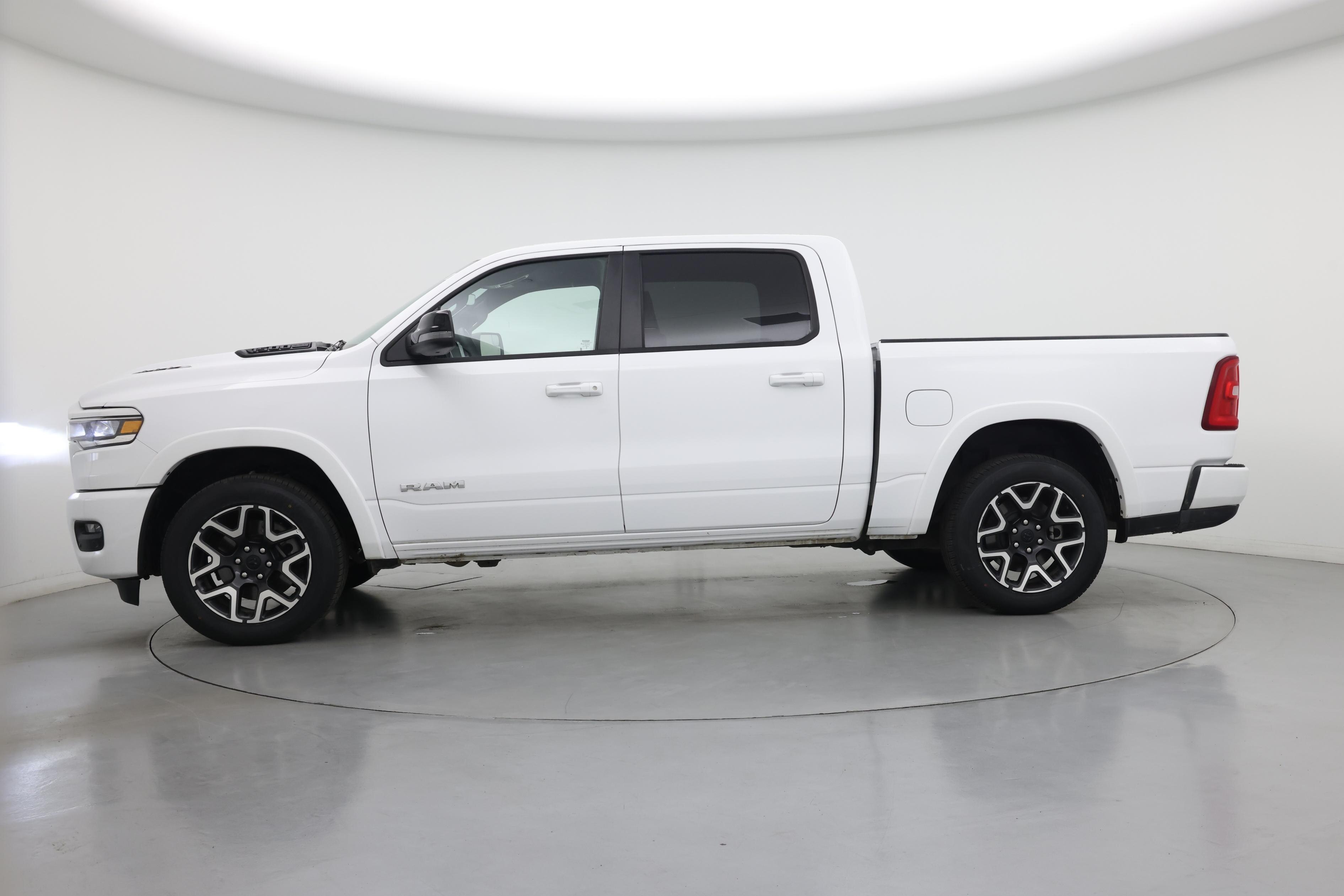 Thumbnail: 2025 RAM 1500 - 3