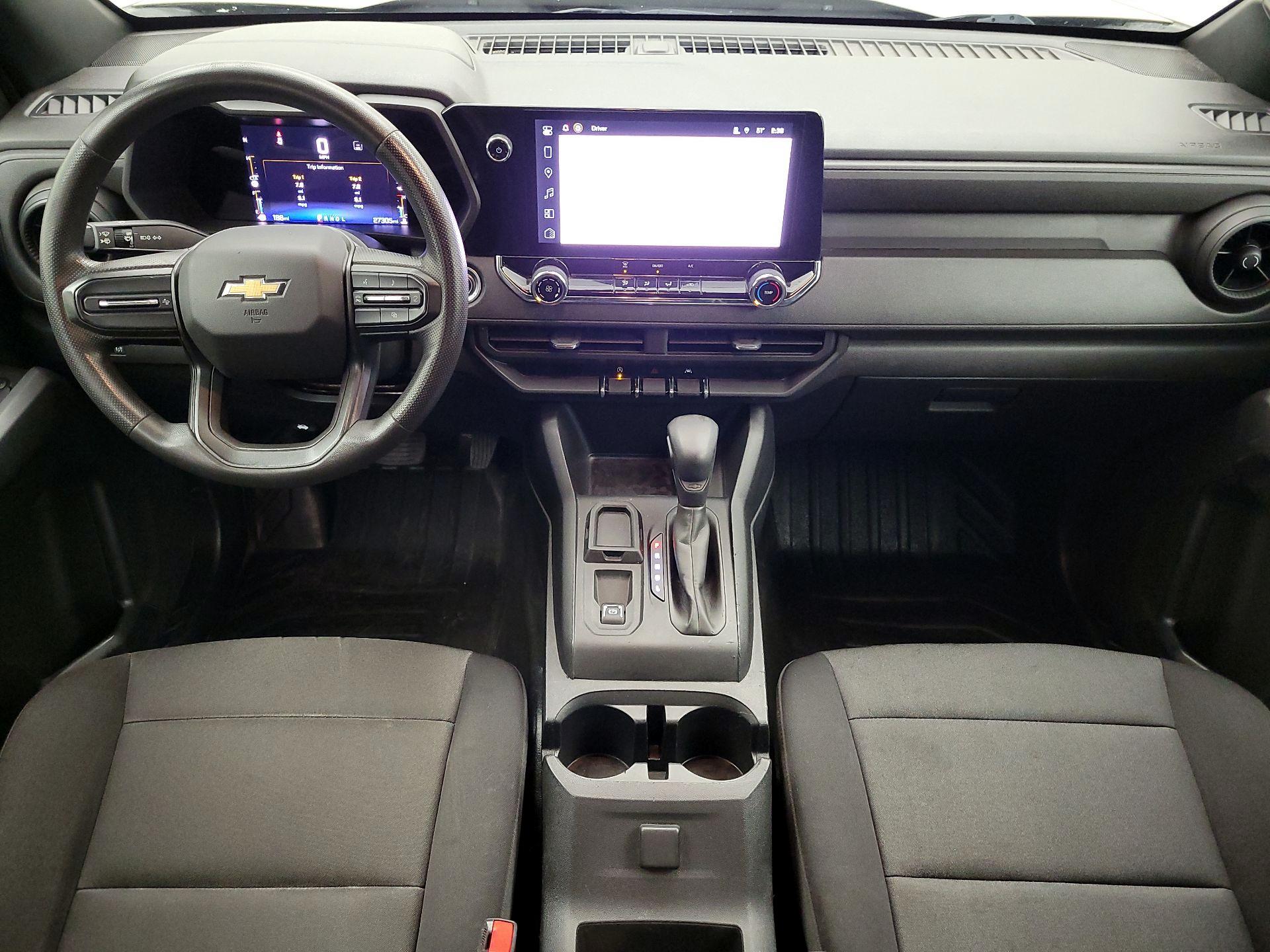 Thumbnail: 2023 Chevrolet Colorado - 9