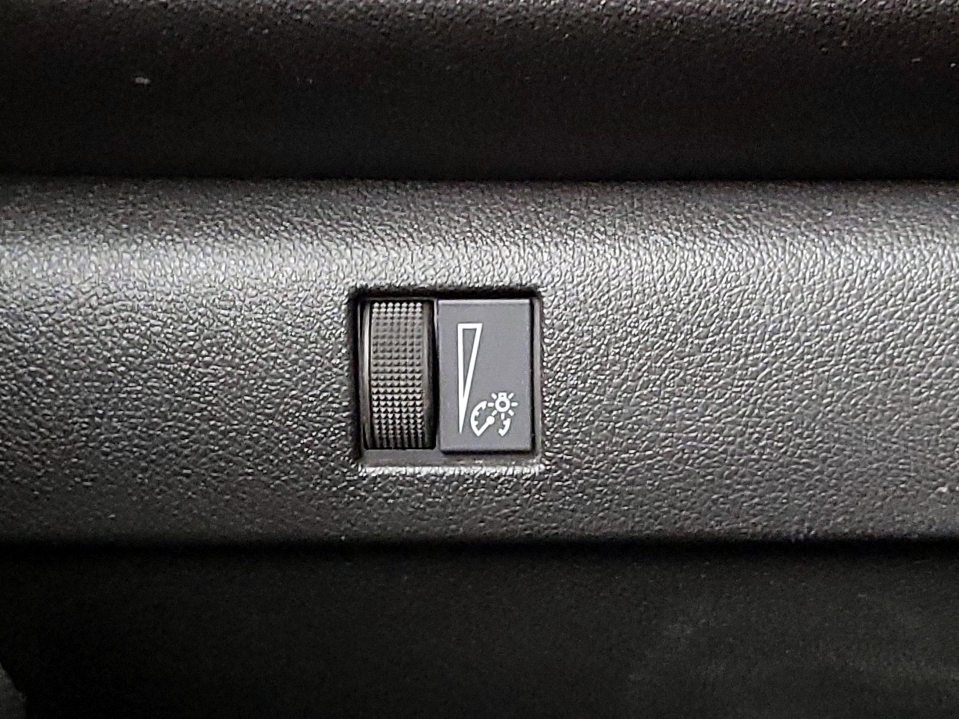 Thumbnail: 2023 Chevrolet Colorado - 13