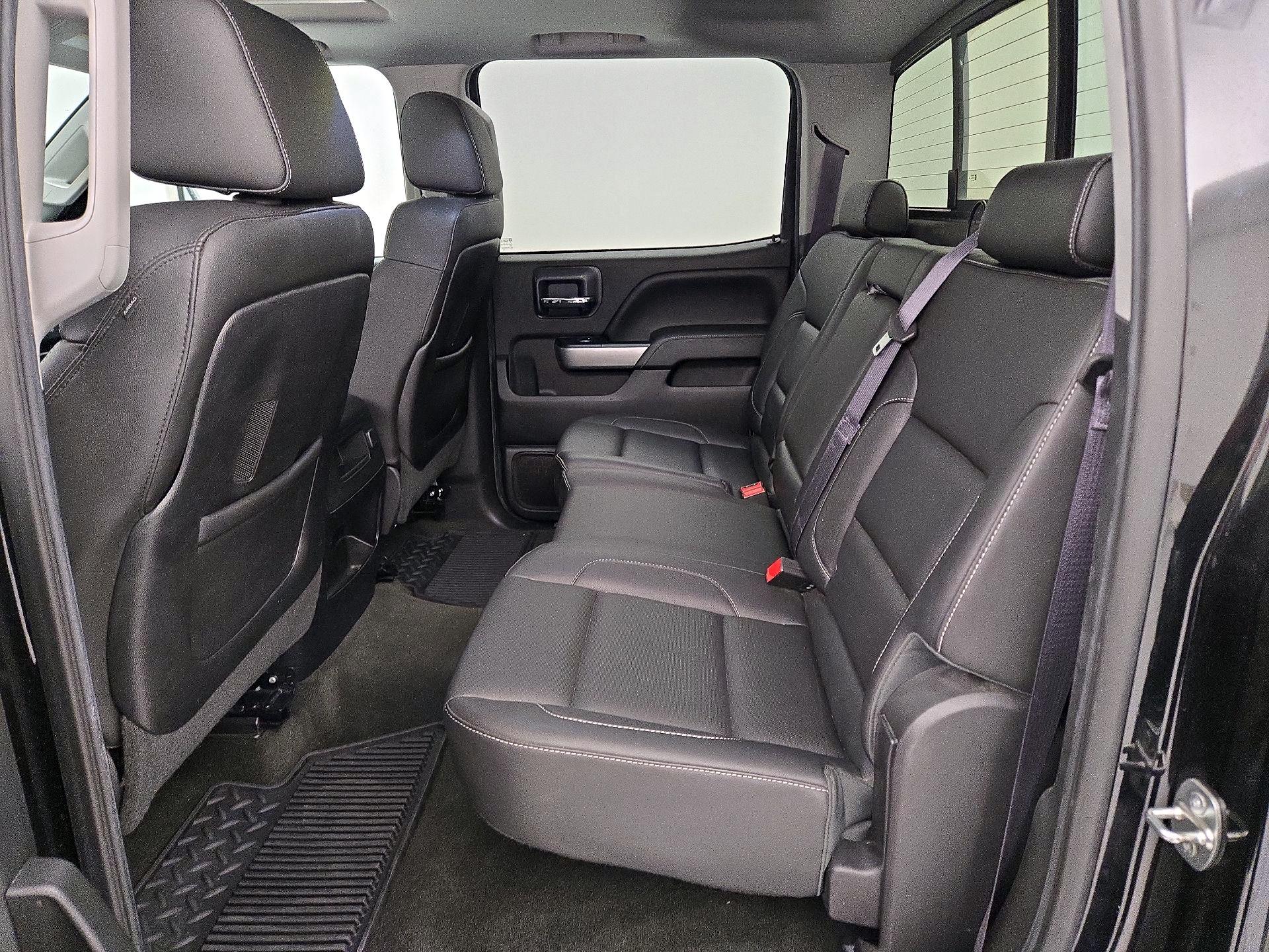 Thumbnail: 2015 Chevrolet Silverado 2500 - 20