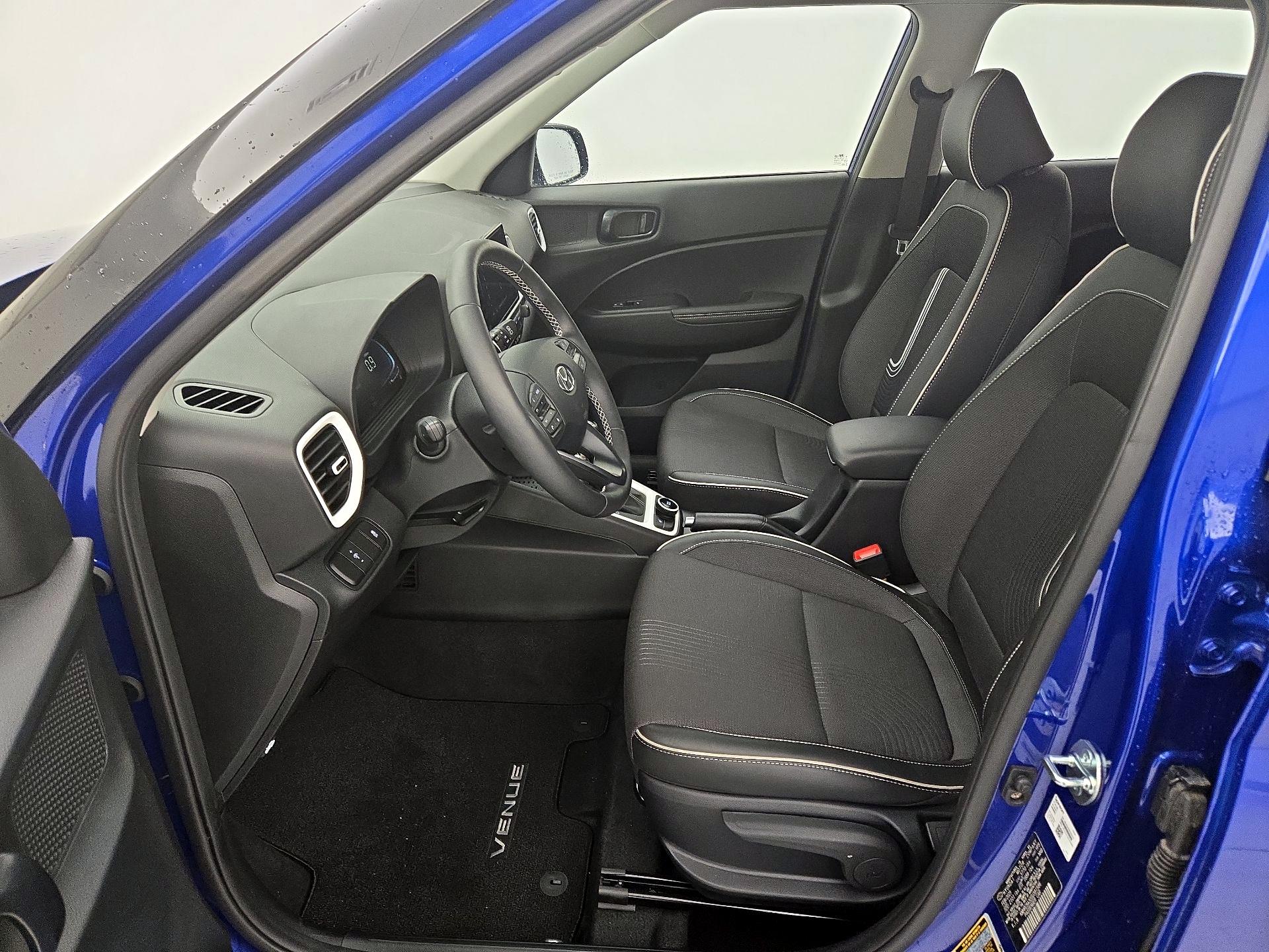 Thumbnail: 2025 Hyundai Venue - 11