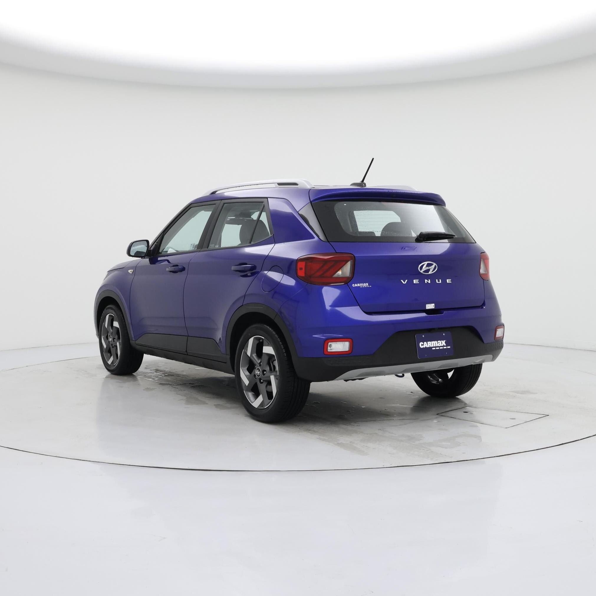 Thumbnail: 2025 Hyundai Venue - 2