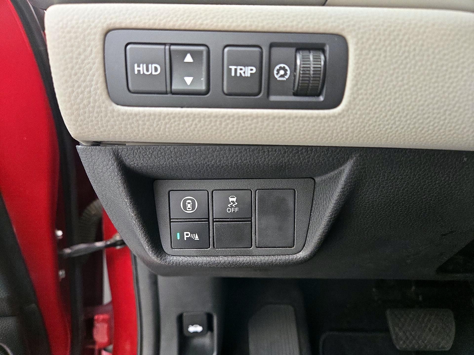 Thumbnail: 2018 Honda Accord - 13