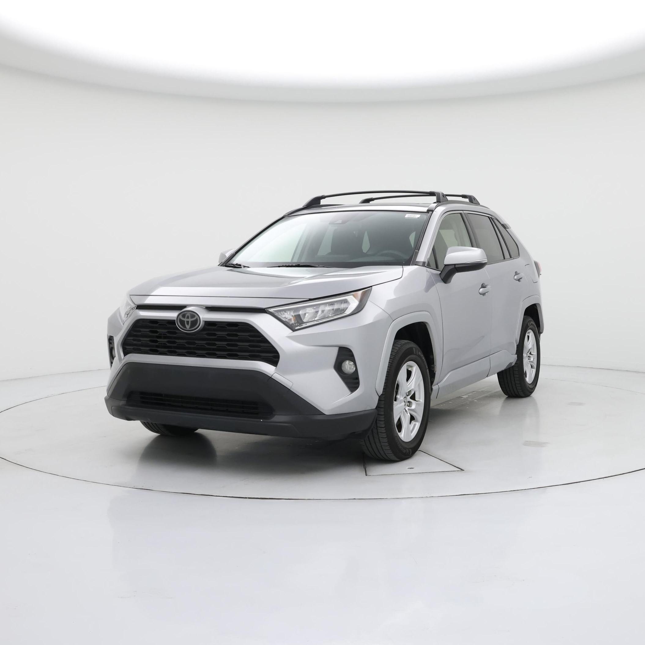 Thumbnail: 2020 Toyota RAV4 - 4