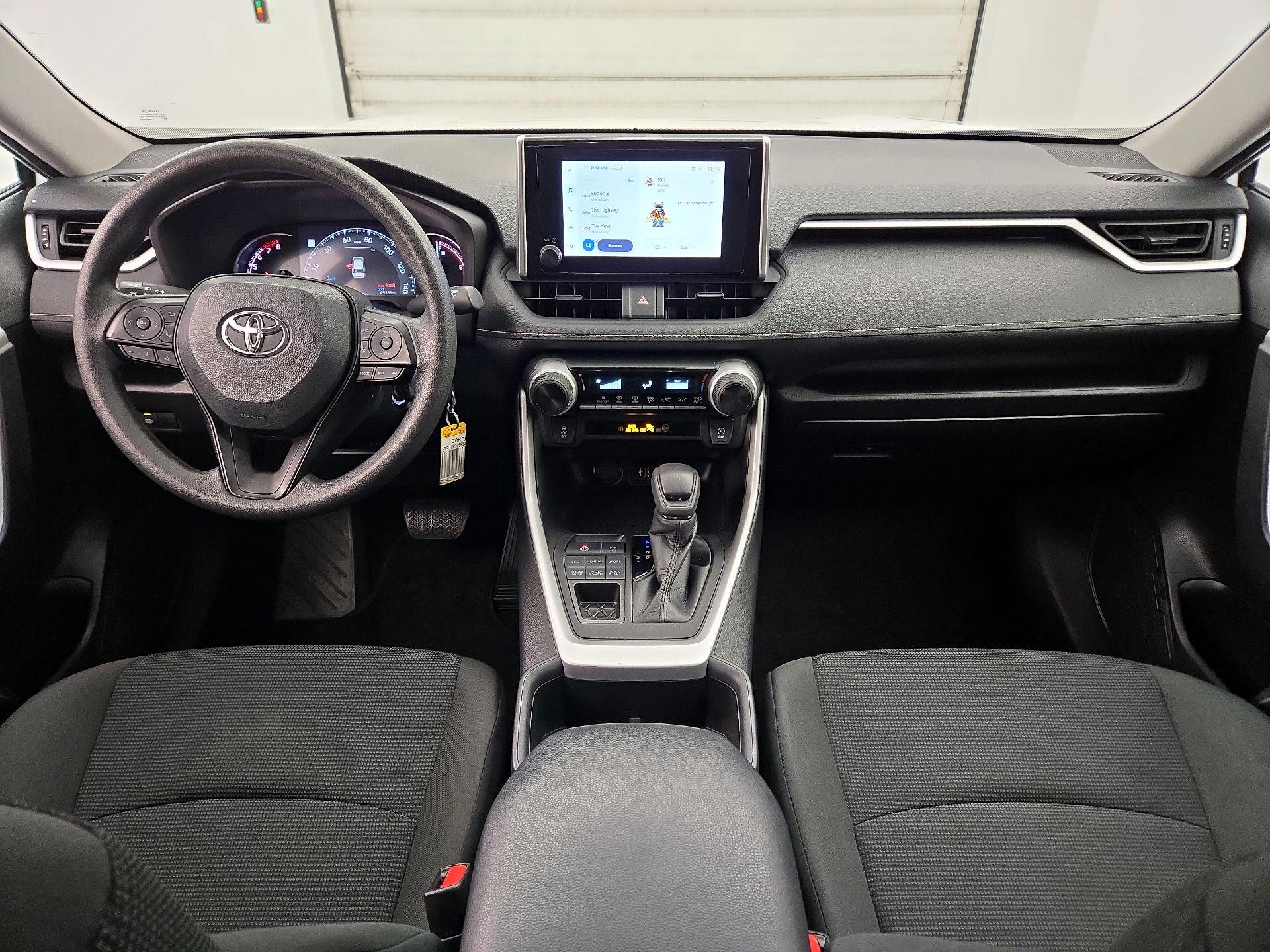 Thumbnail: 2024 Toyota RAV4 - 9