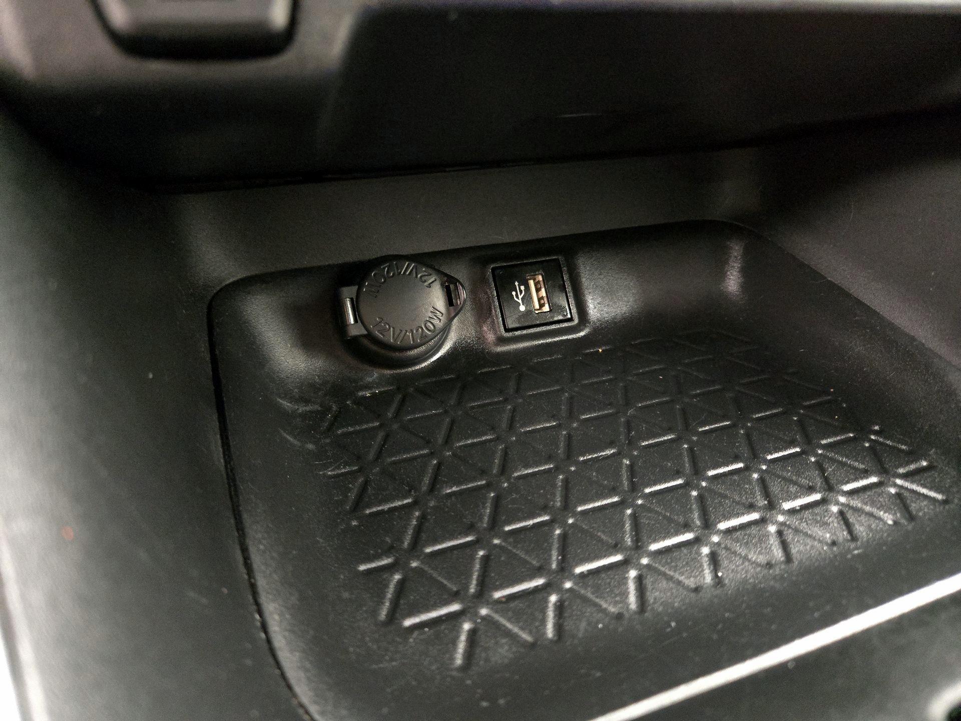 Thumbnail: 2024 Toyota RAV4 - 18