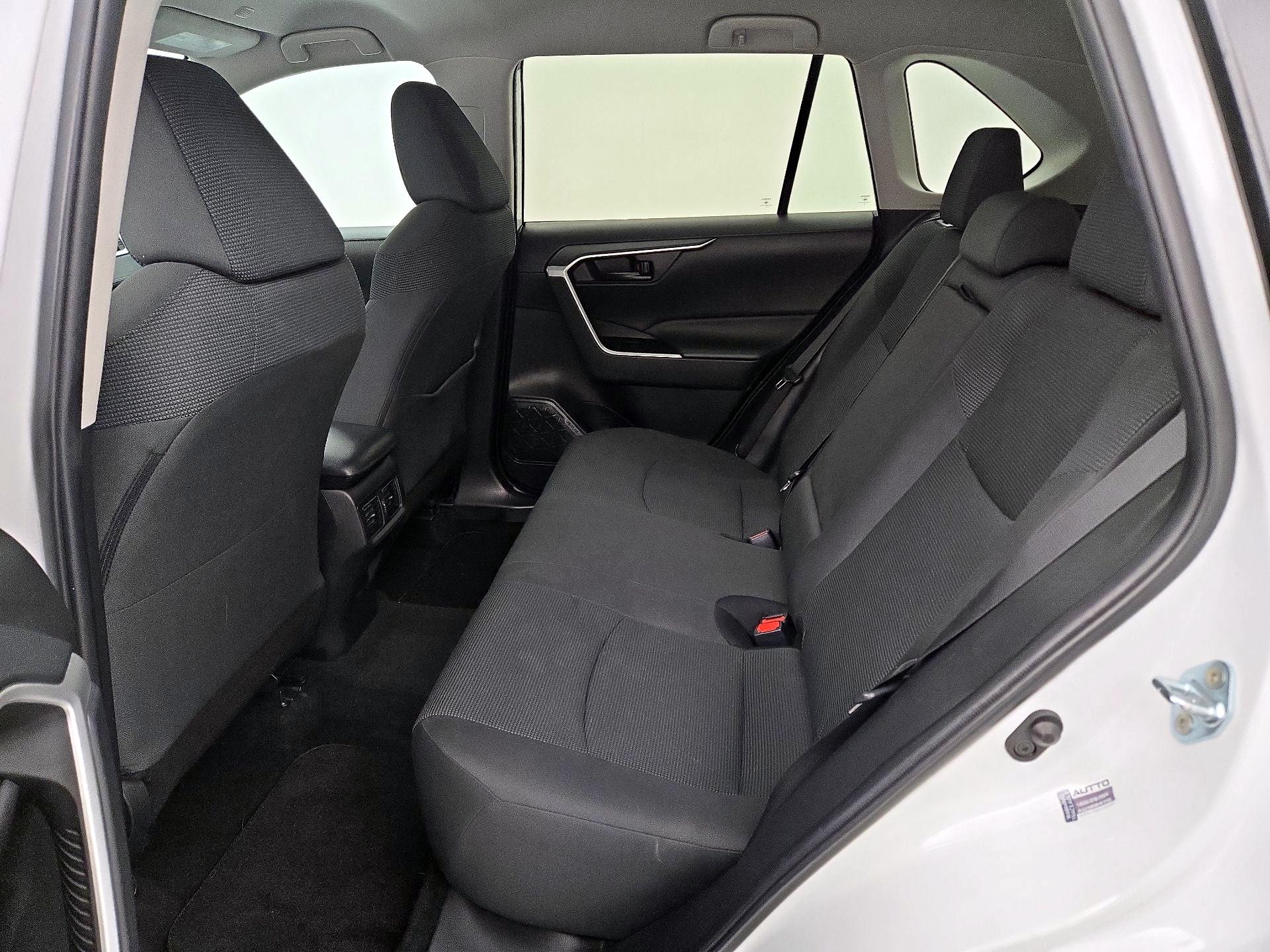 Thumbnail: 2024 Toyota RAV4 - 19