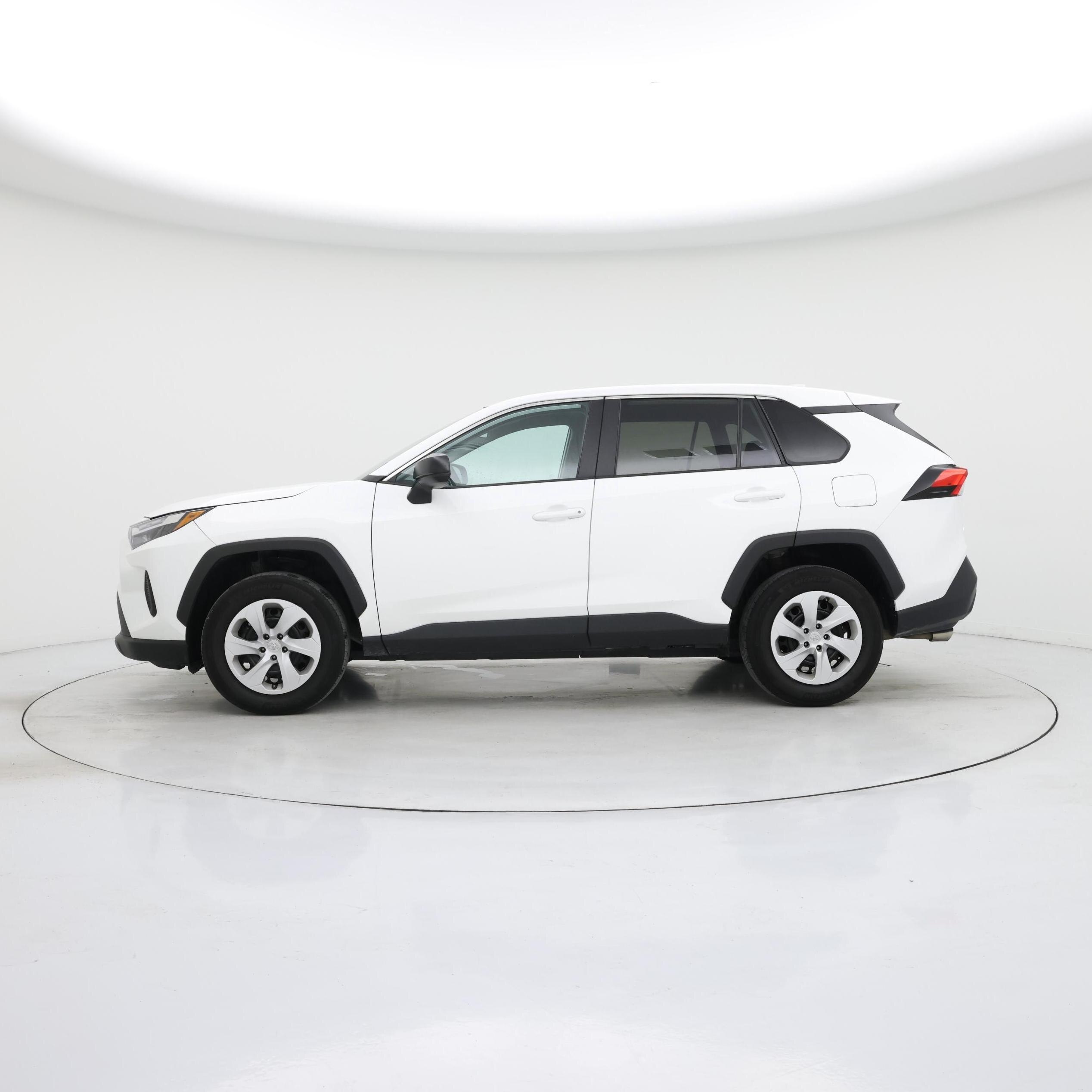 Thumbnail: 2024 Toyota RAV4 - 3