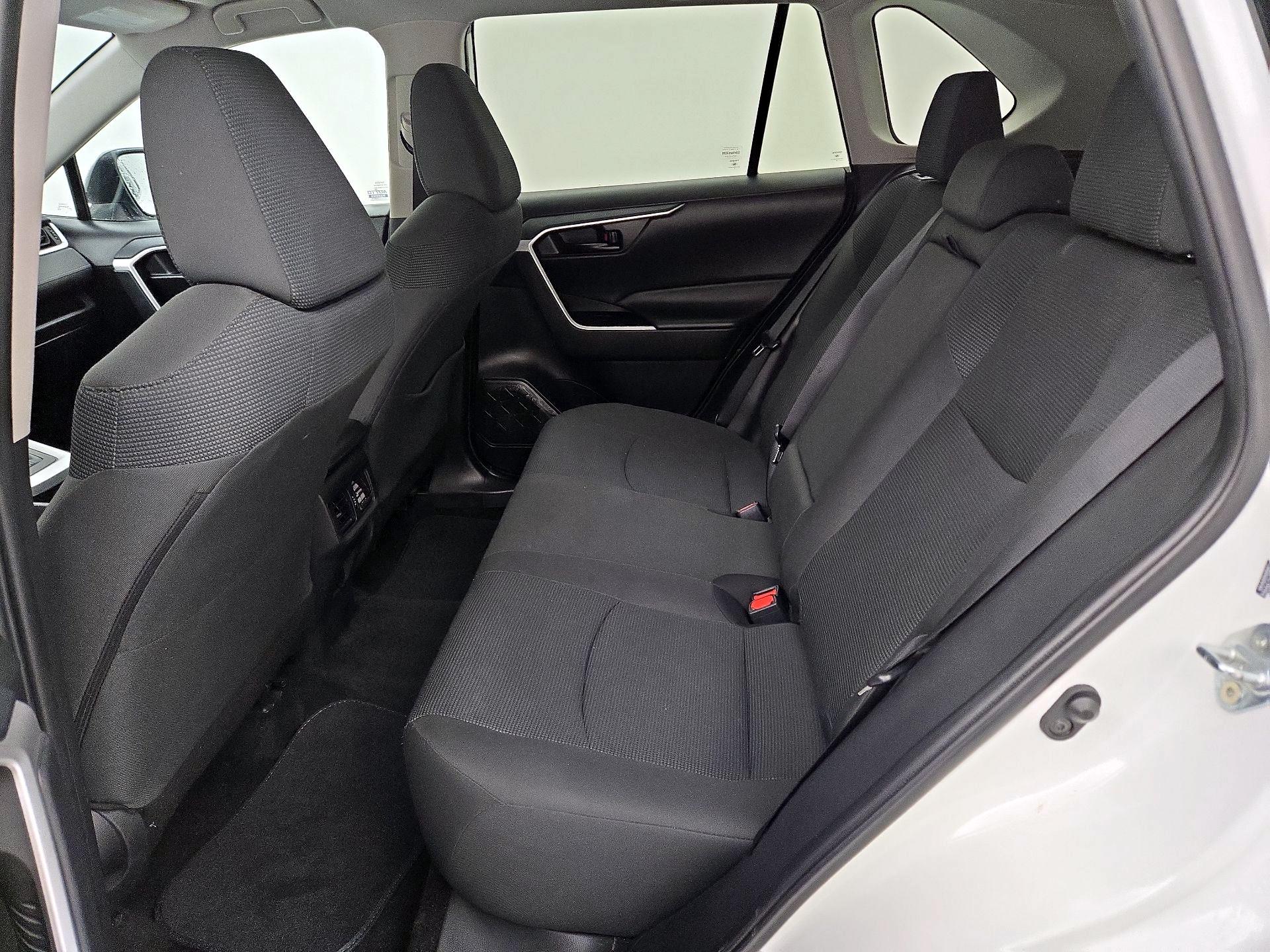 Thumbnail: 2024 Toyota RAV4 - 19