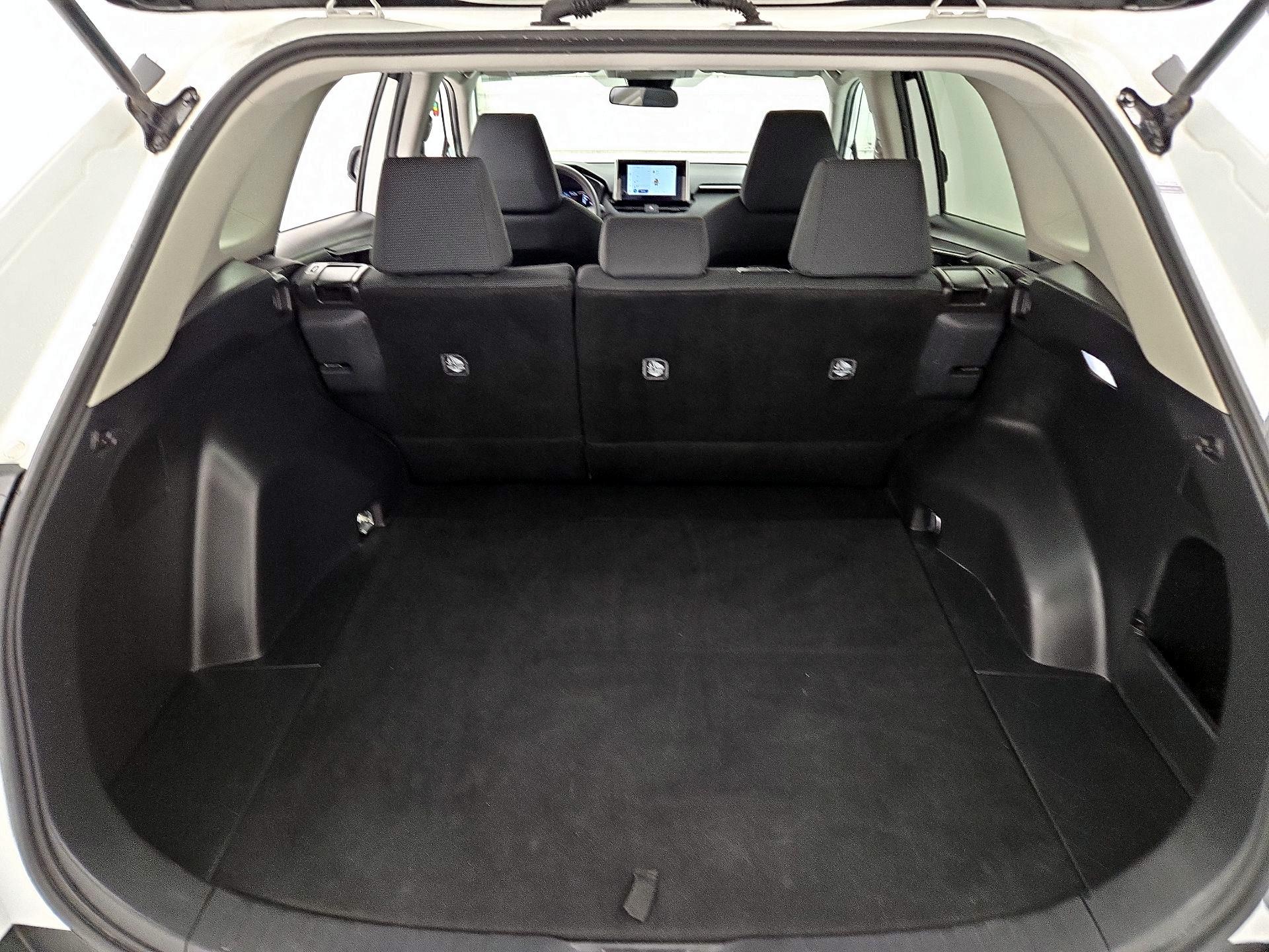 Thumbnail: 2024 Toyota RAV4 - 20