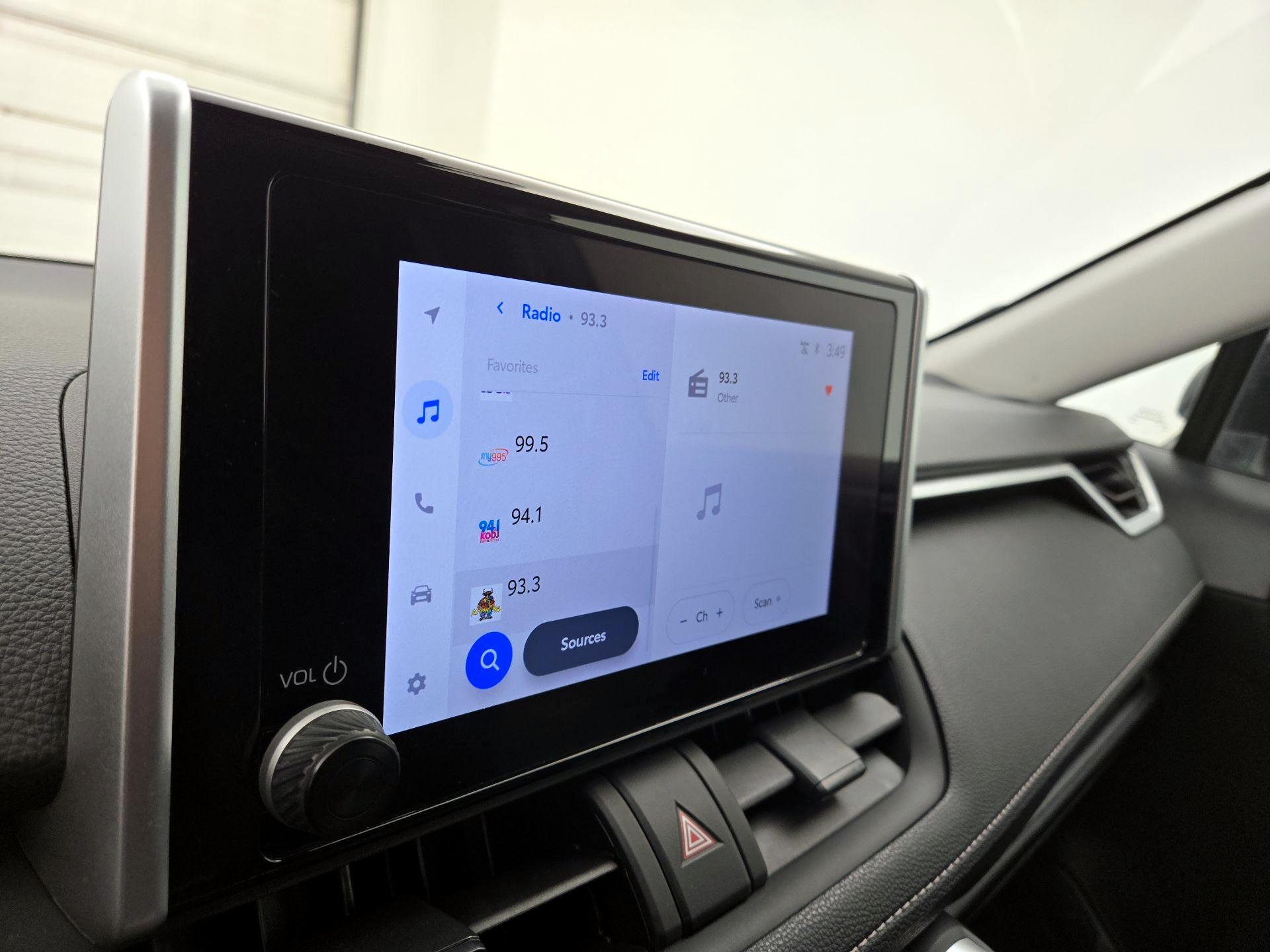 Thumbnail: 2024 Toyota RAV4 - 15