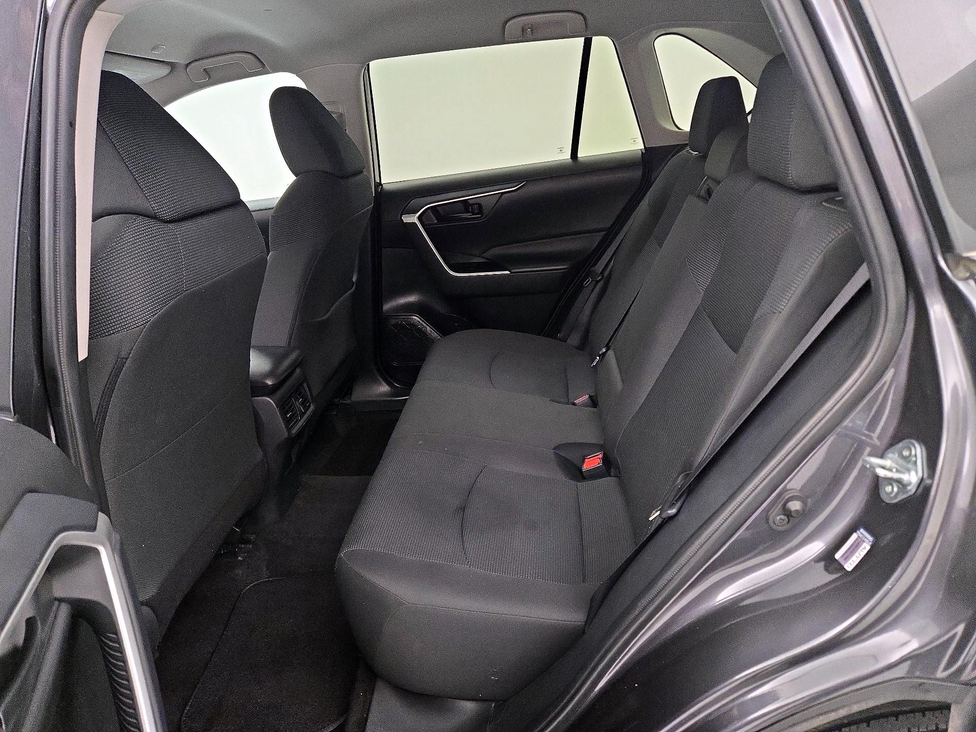 Thumbnail: 2024 Toyota RAV4 - 19