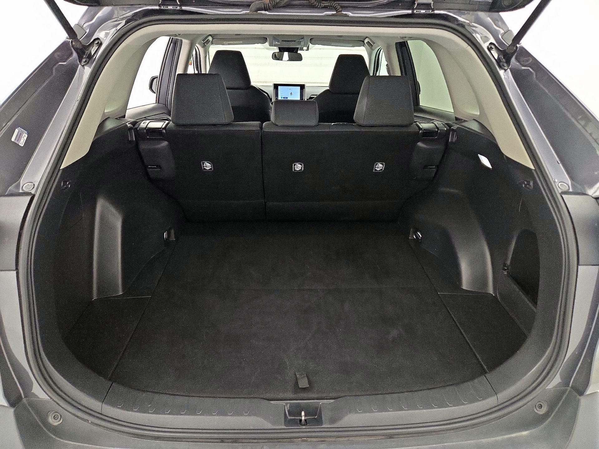 Thumbnail: 2024 Toyota RAV4 - 20