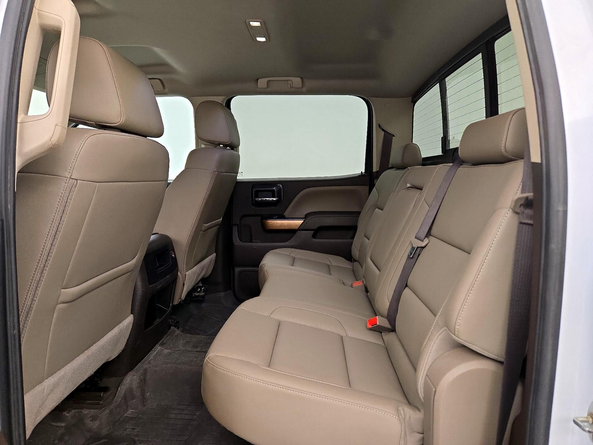 Thumbnail: 2019 Chevrolet Silverado 3500 - 19