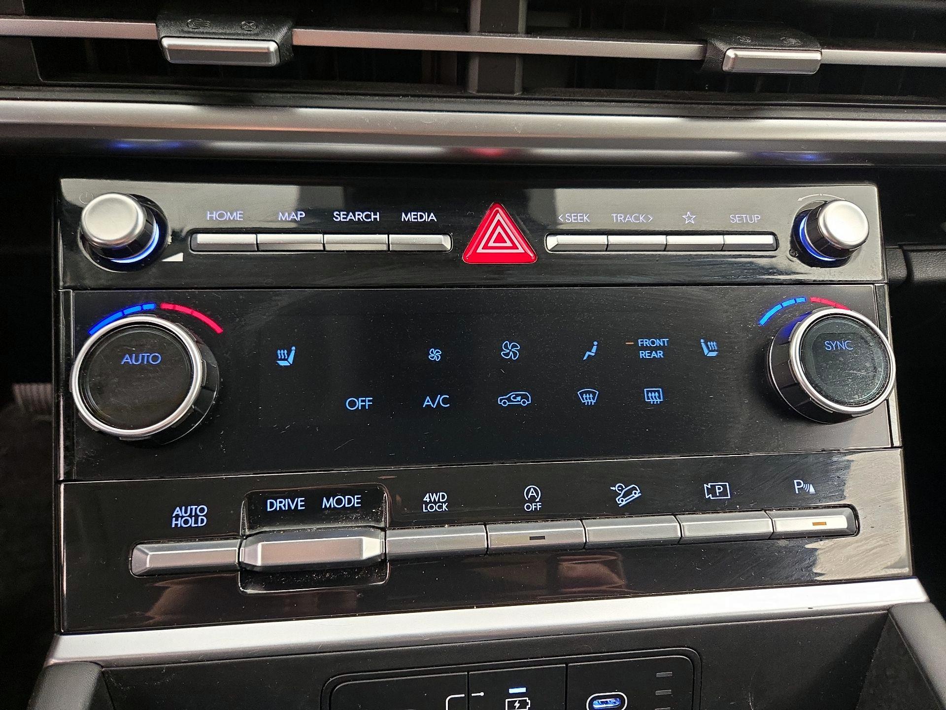 Thumbnail: 2024 Hyundai Santa Fe - 16